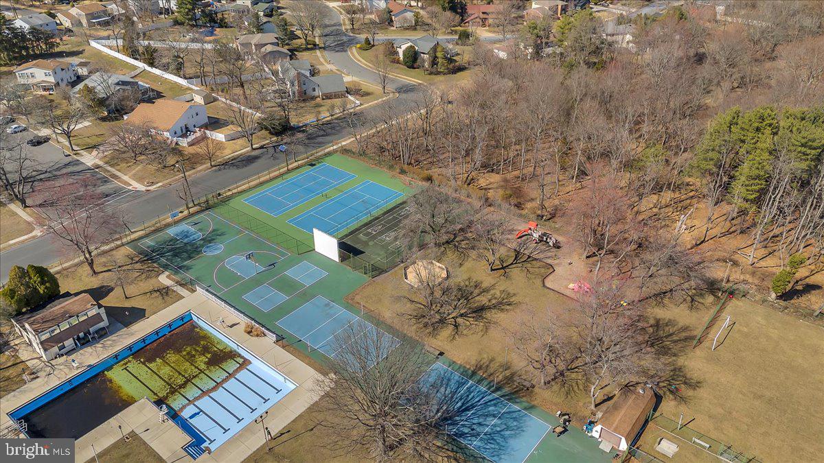 WOODCREST - Residential