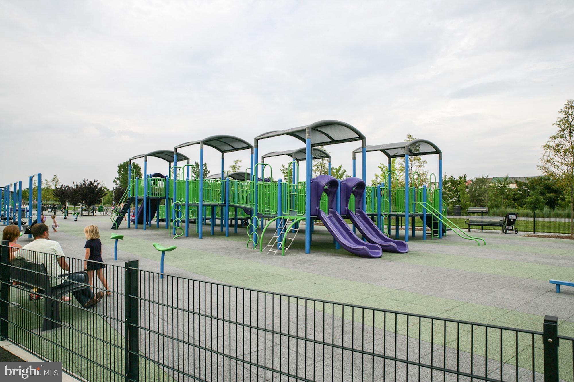 POTOMAC YARD - Residential Lease