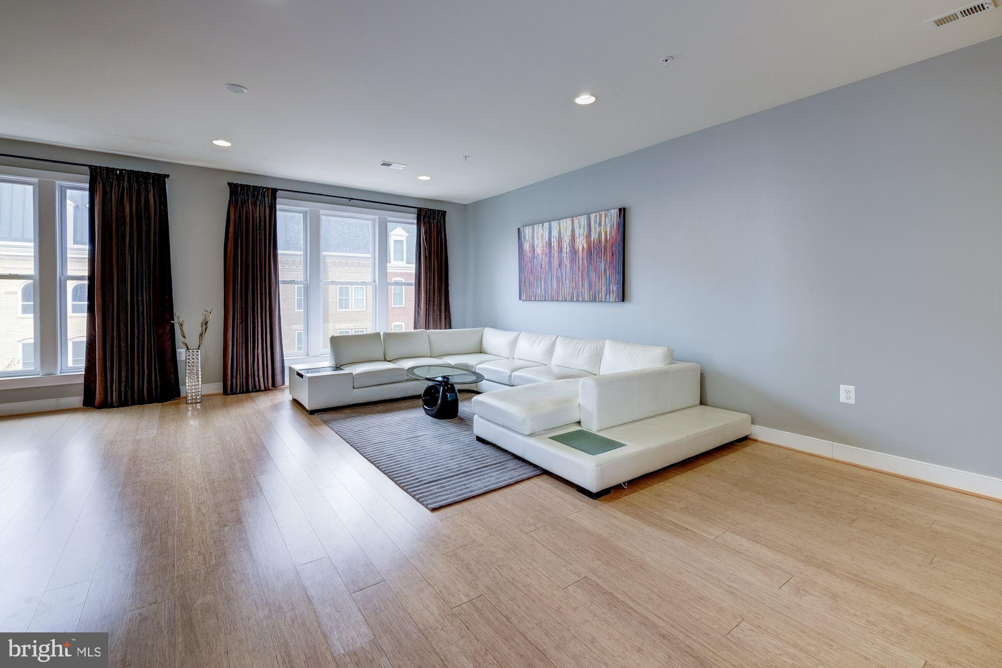 POTOMAC YARD - Residential Lease