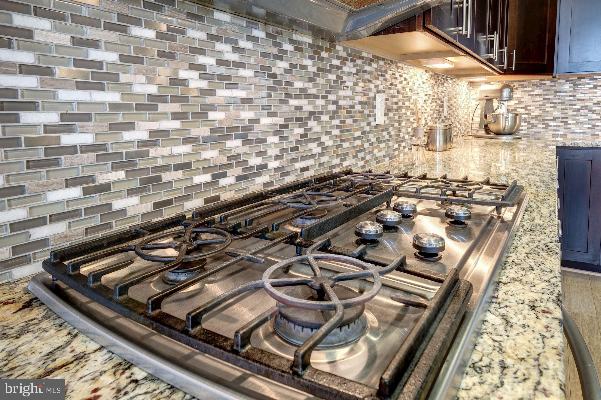 POTOMAC YARD - Residential Lease