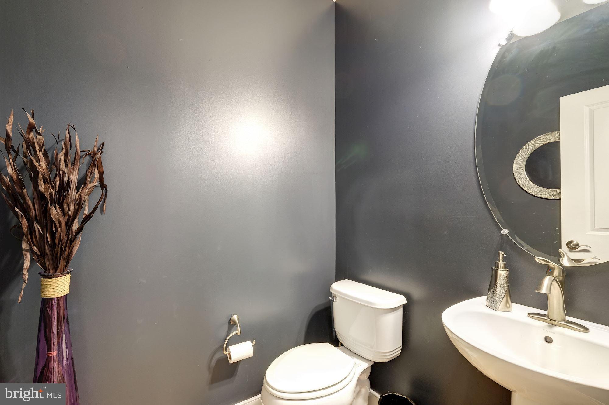 POTOMAC YARD - Residential Lease