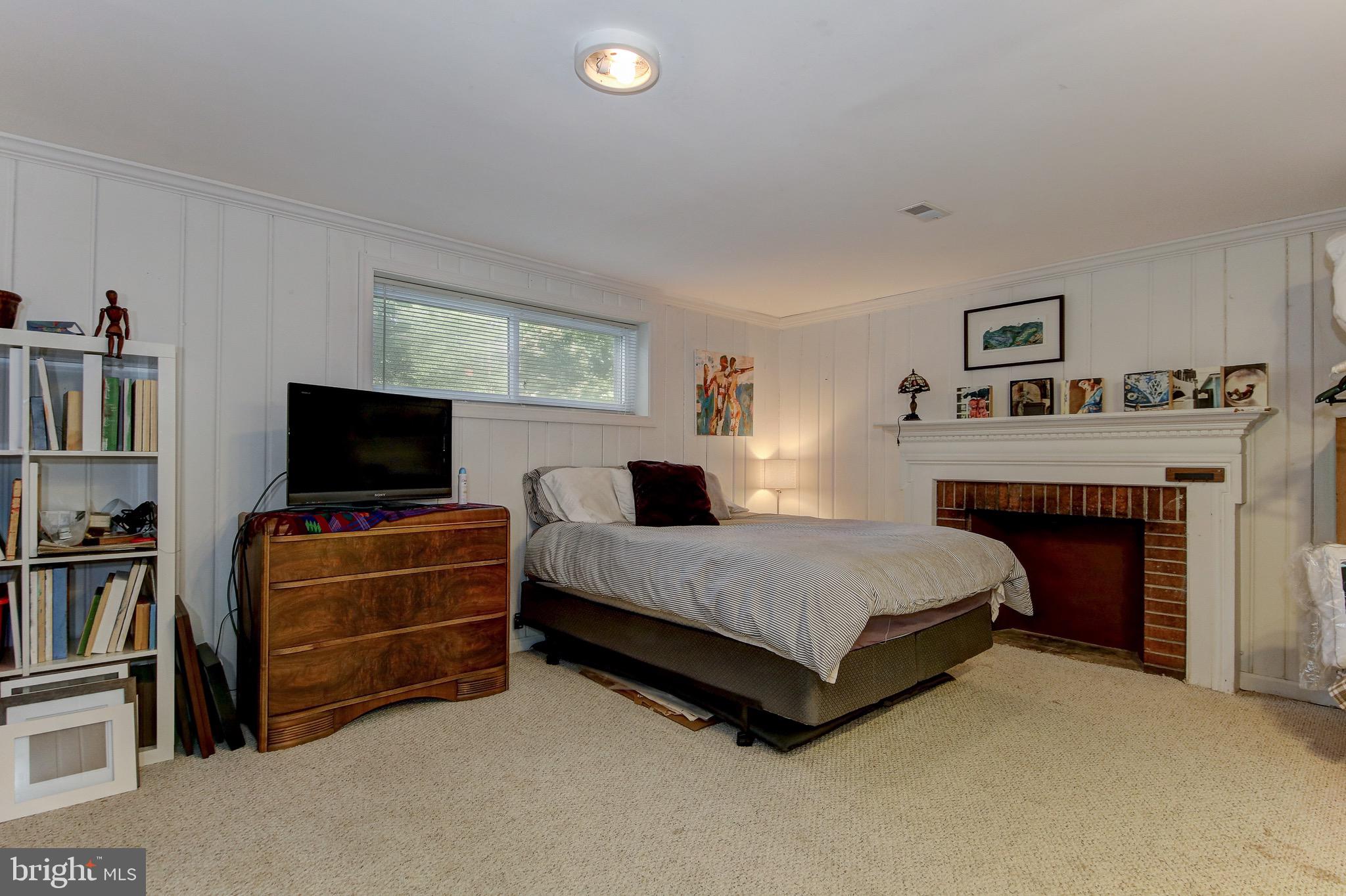 SPRINGFIELD - Residential Lease