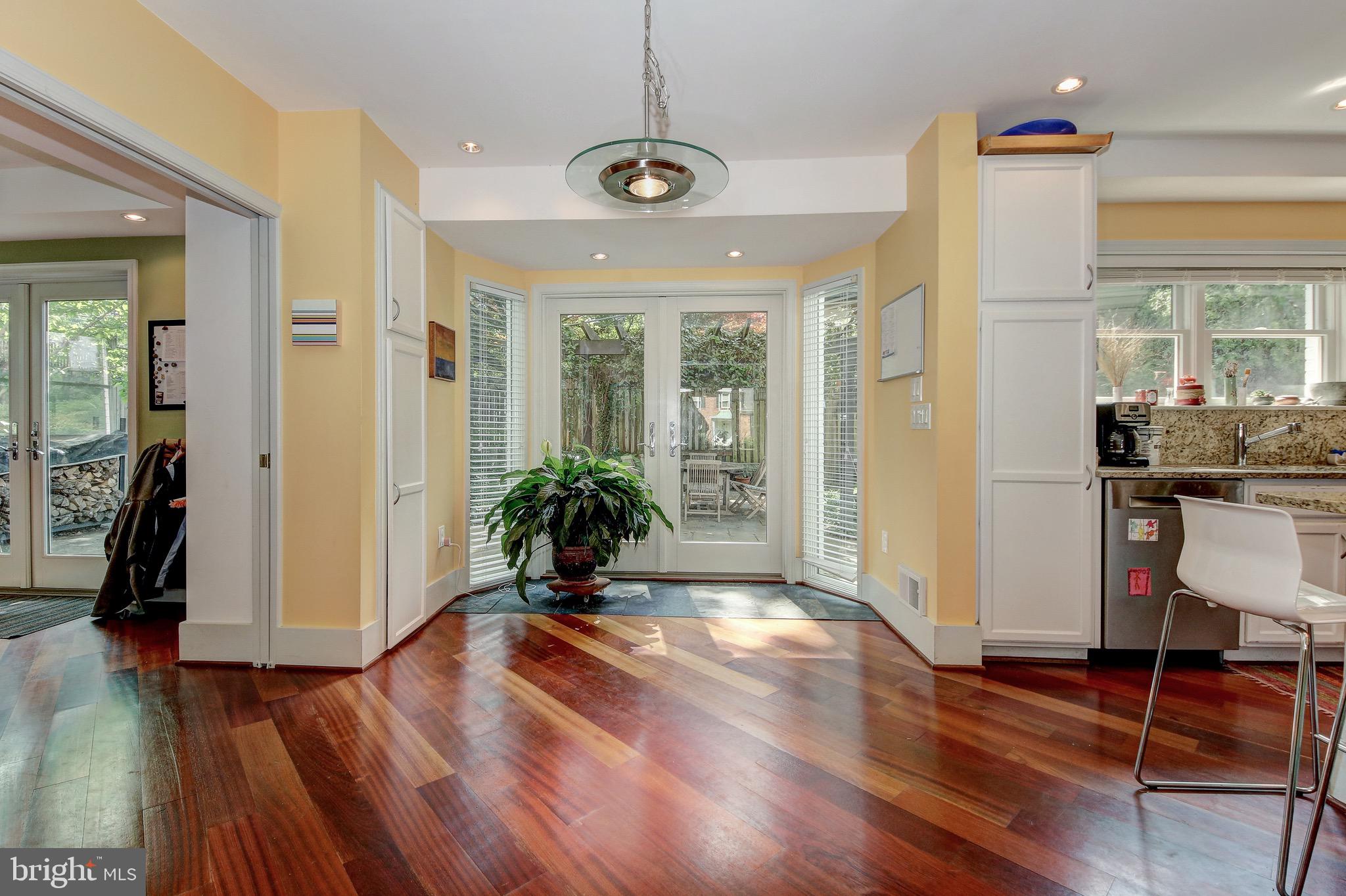 SPRINGFIELD - Residential Lease