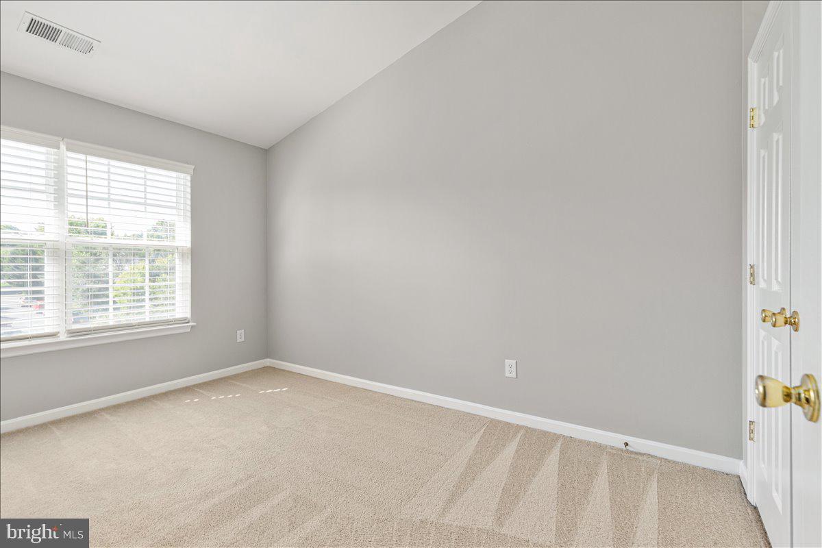HUNTINGTON MEADOWS - Residential