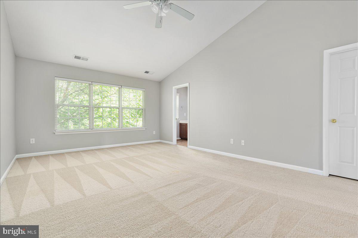 HUNTINGTON MEADOWS - Residential
