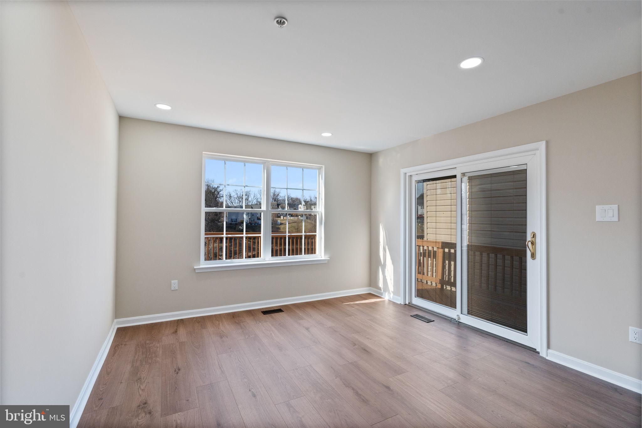 WINTERS RUN MANOR - Residential