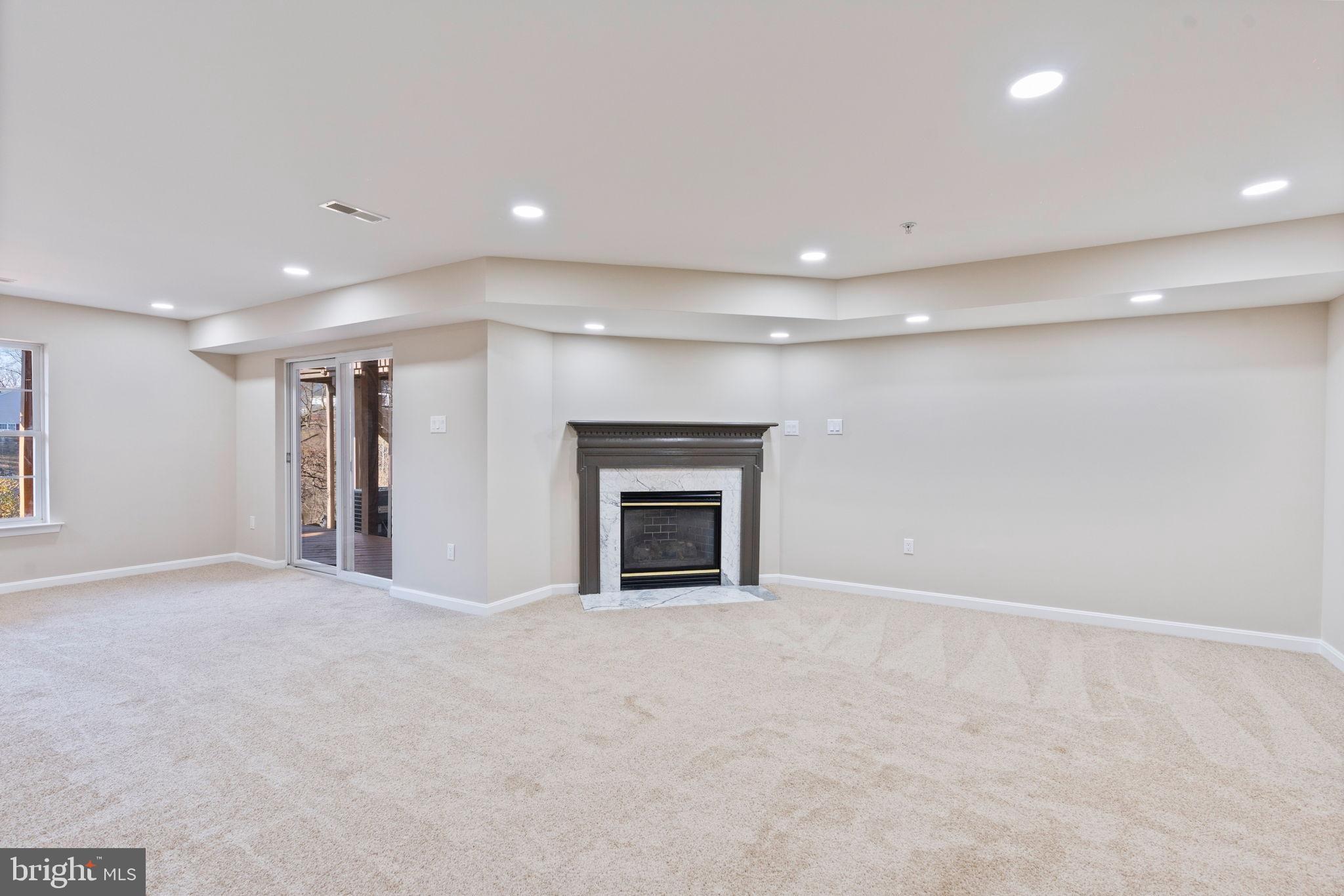 WINTERS RUN MANOR - Residential