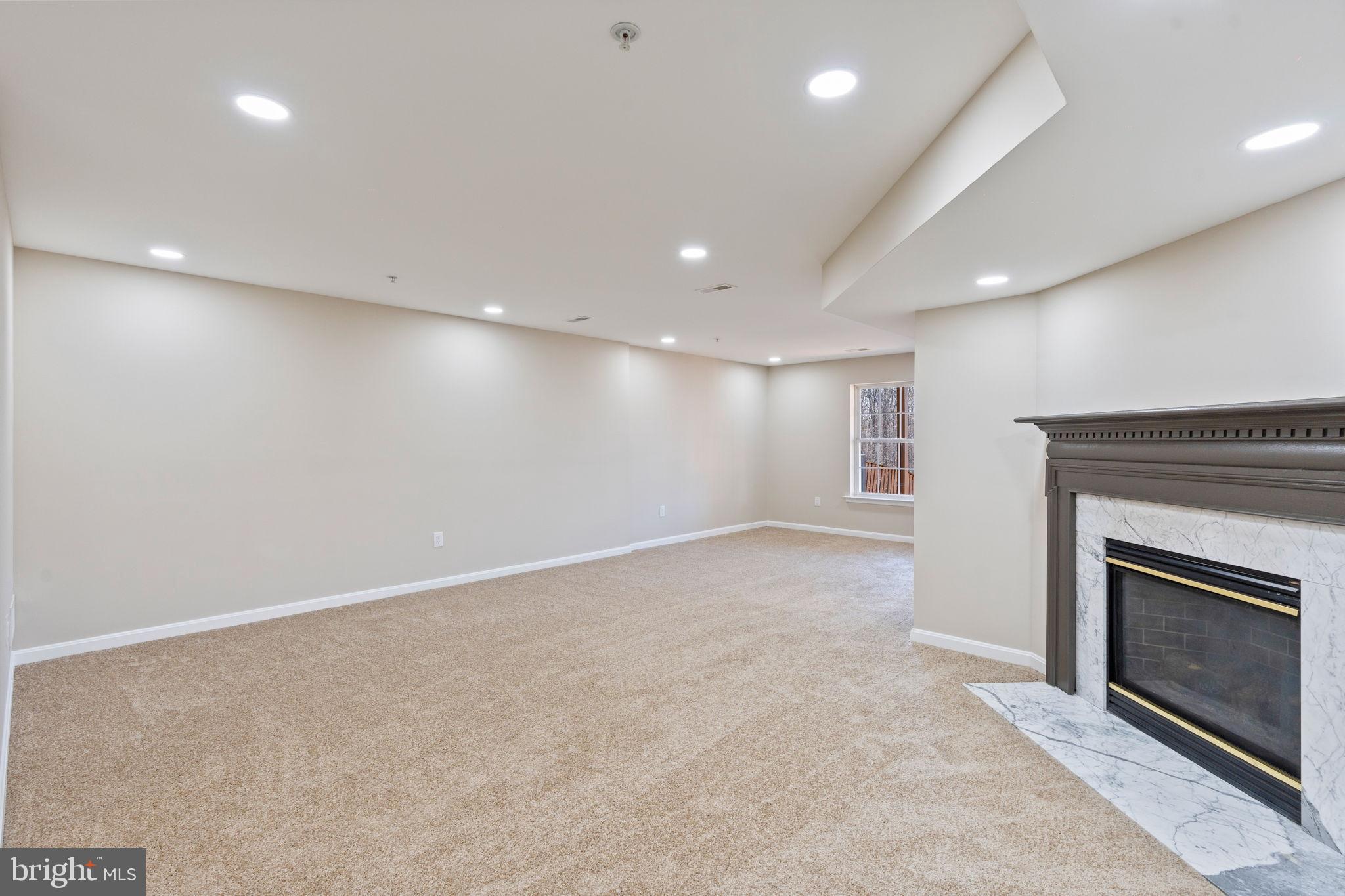 WINTERS RUN MANOR - Residential