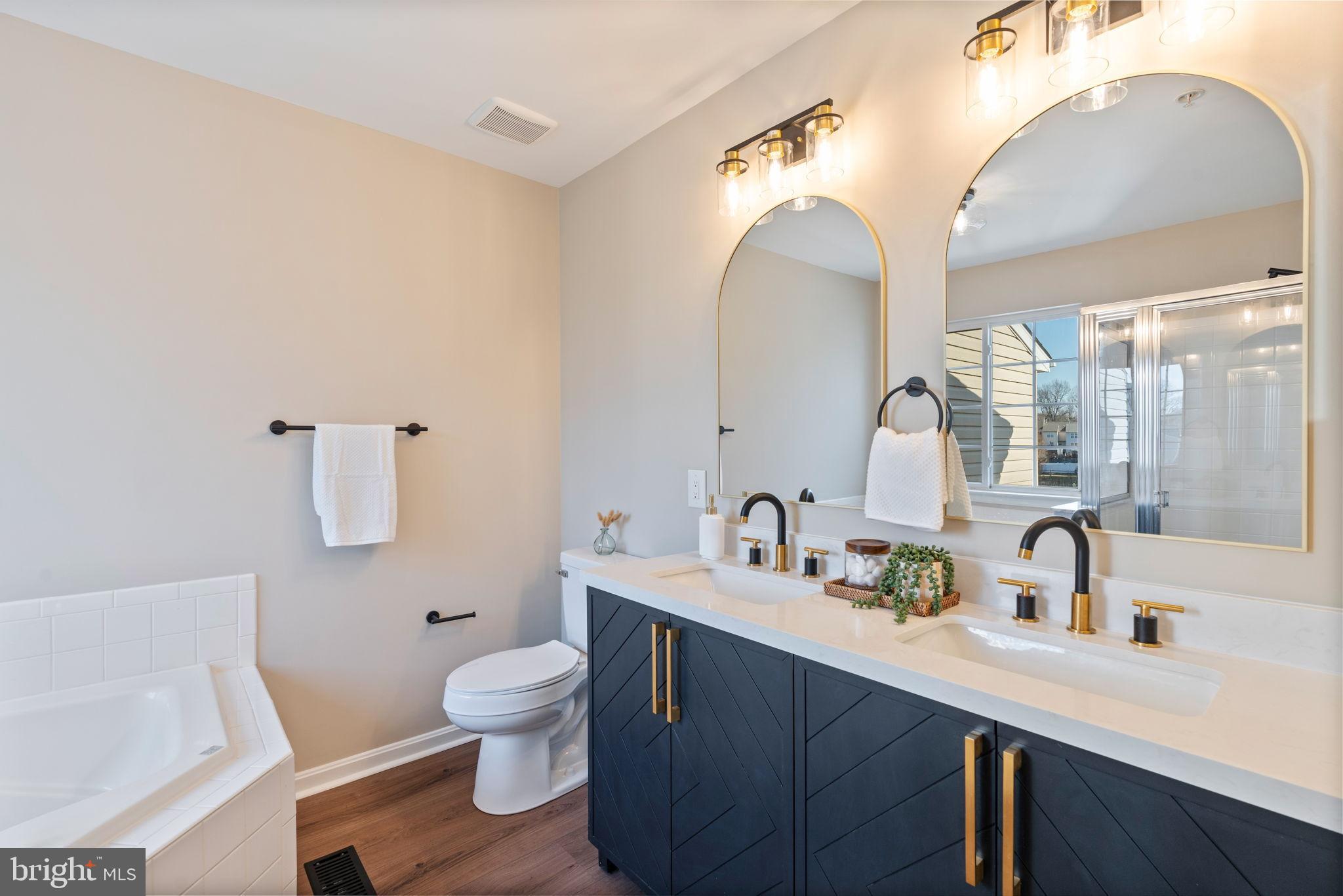 WINTERS RUN MANOR - Residential