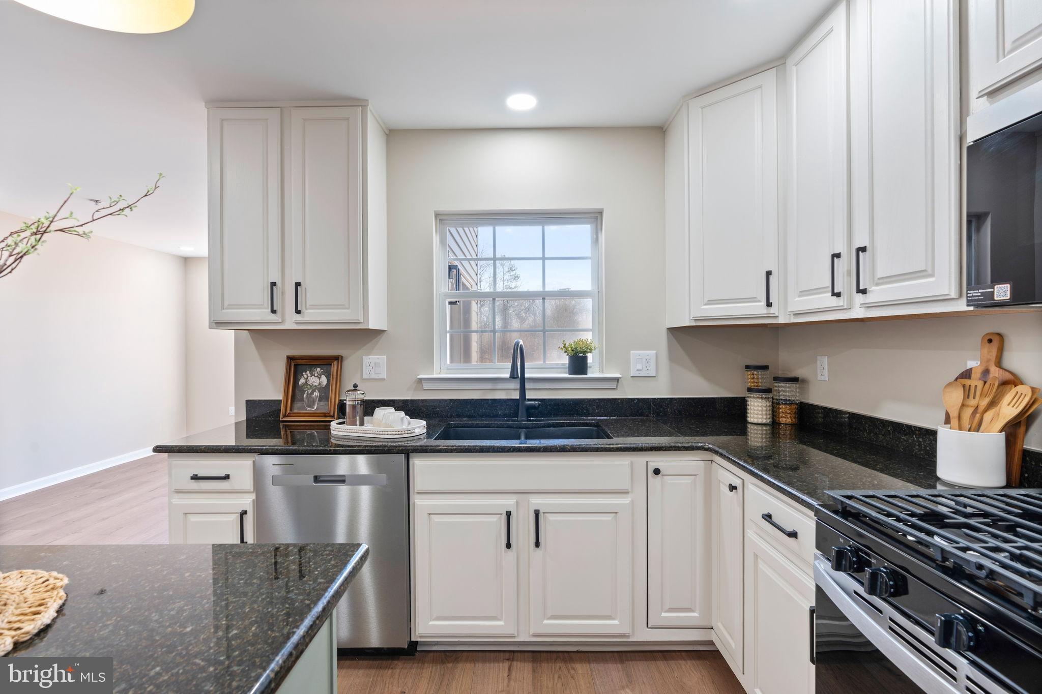 WINTERS RUN MANOR - Residential