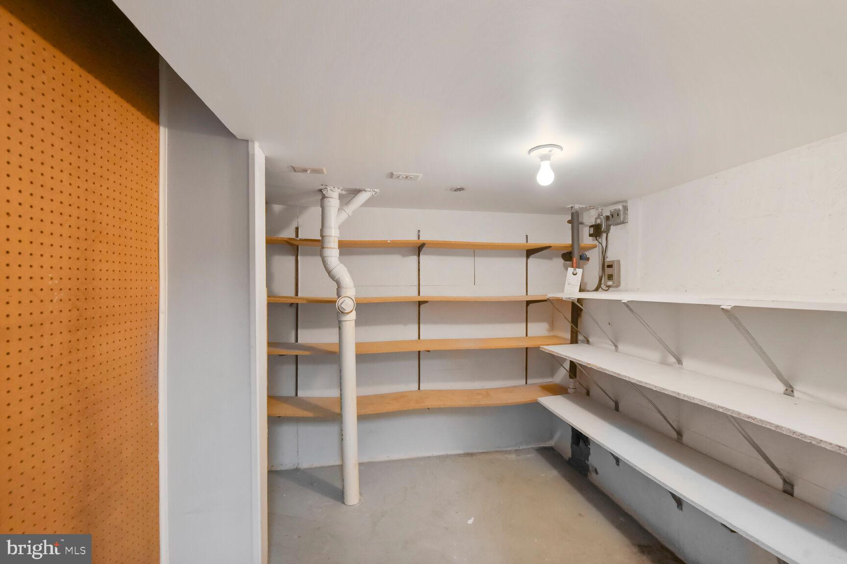 FRANKLIN FARM - Residential