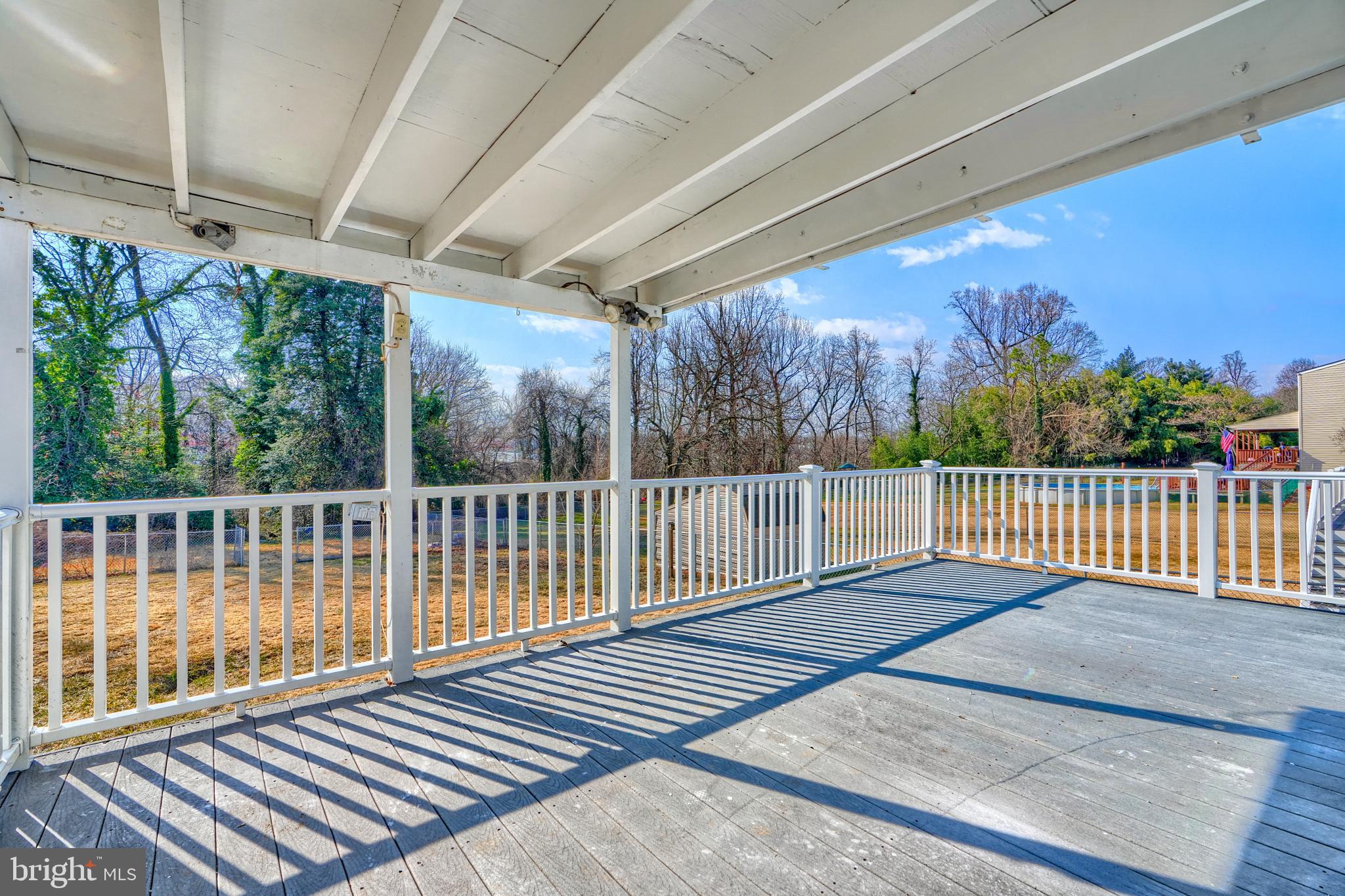 HILLENDALE PARK - Residential