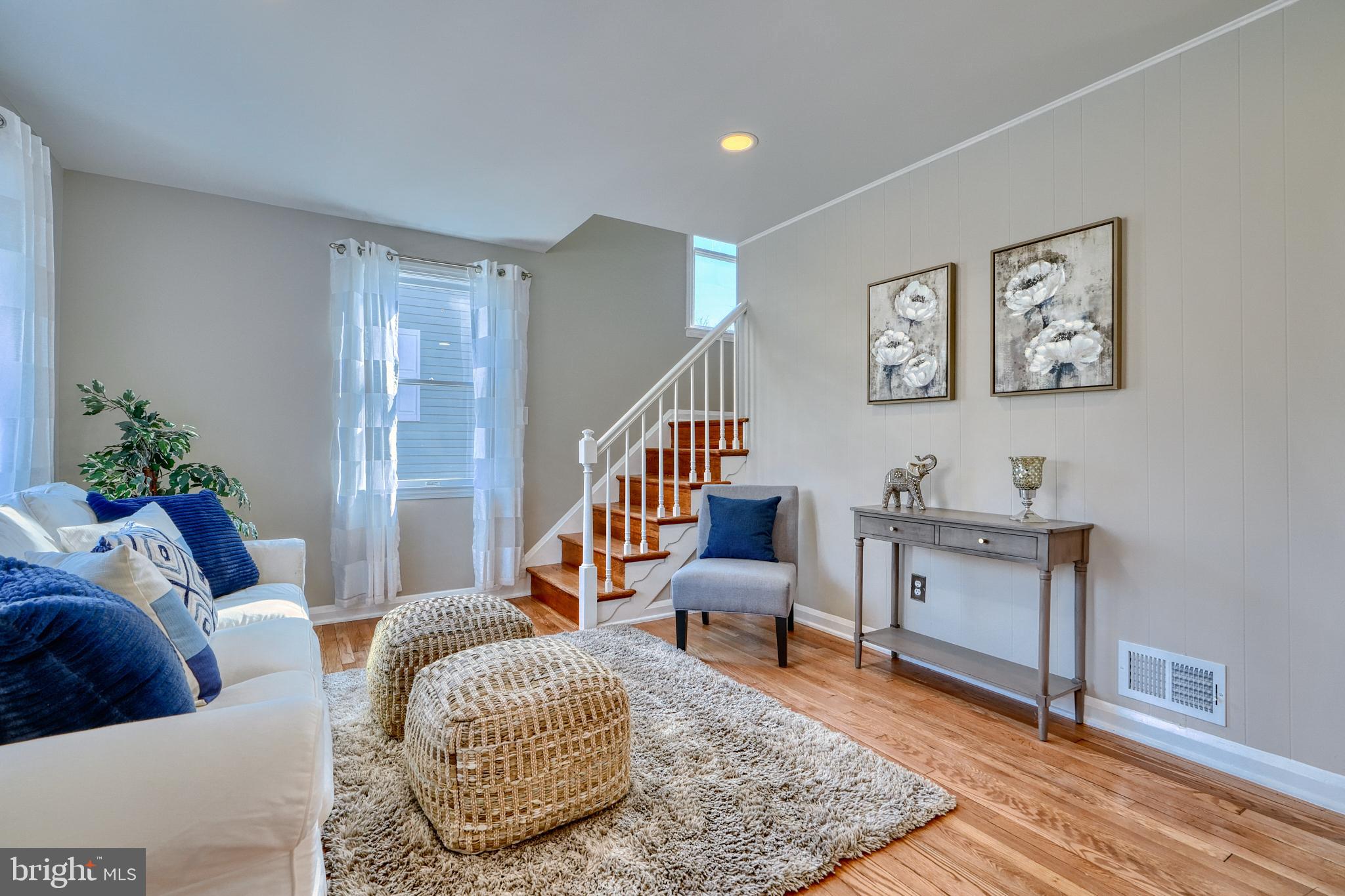 HILLENDALE PARK - Residential