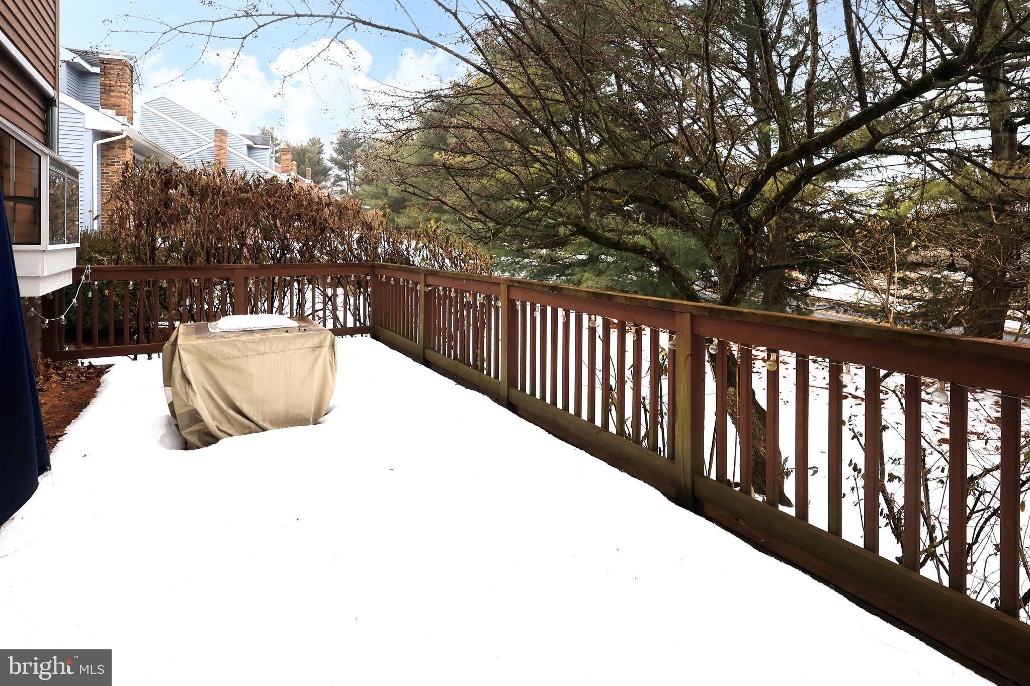 CEDAR KNOLL - Residential