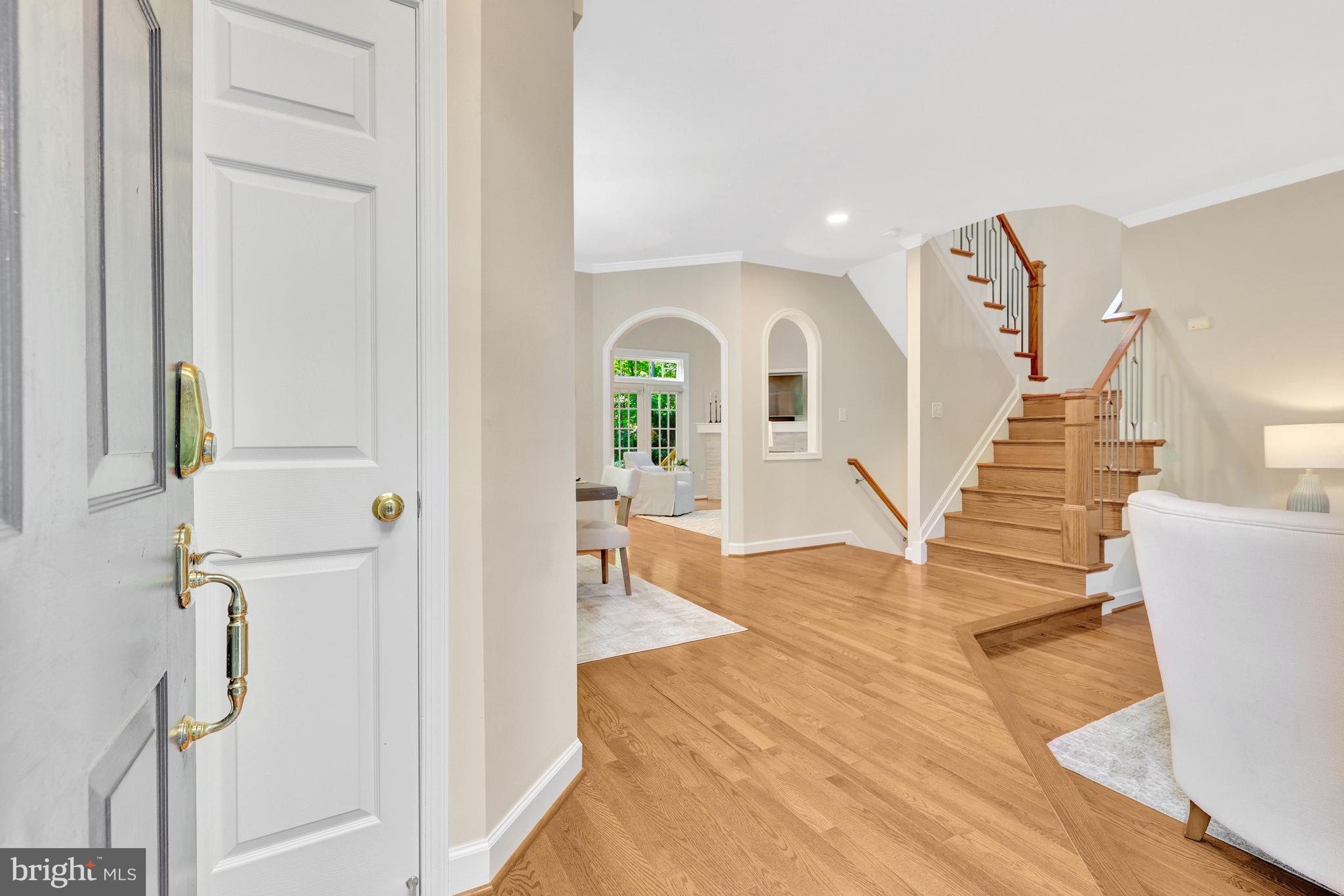 RESTON - Residential
