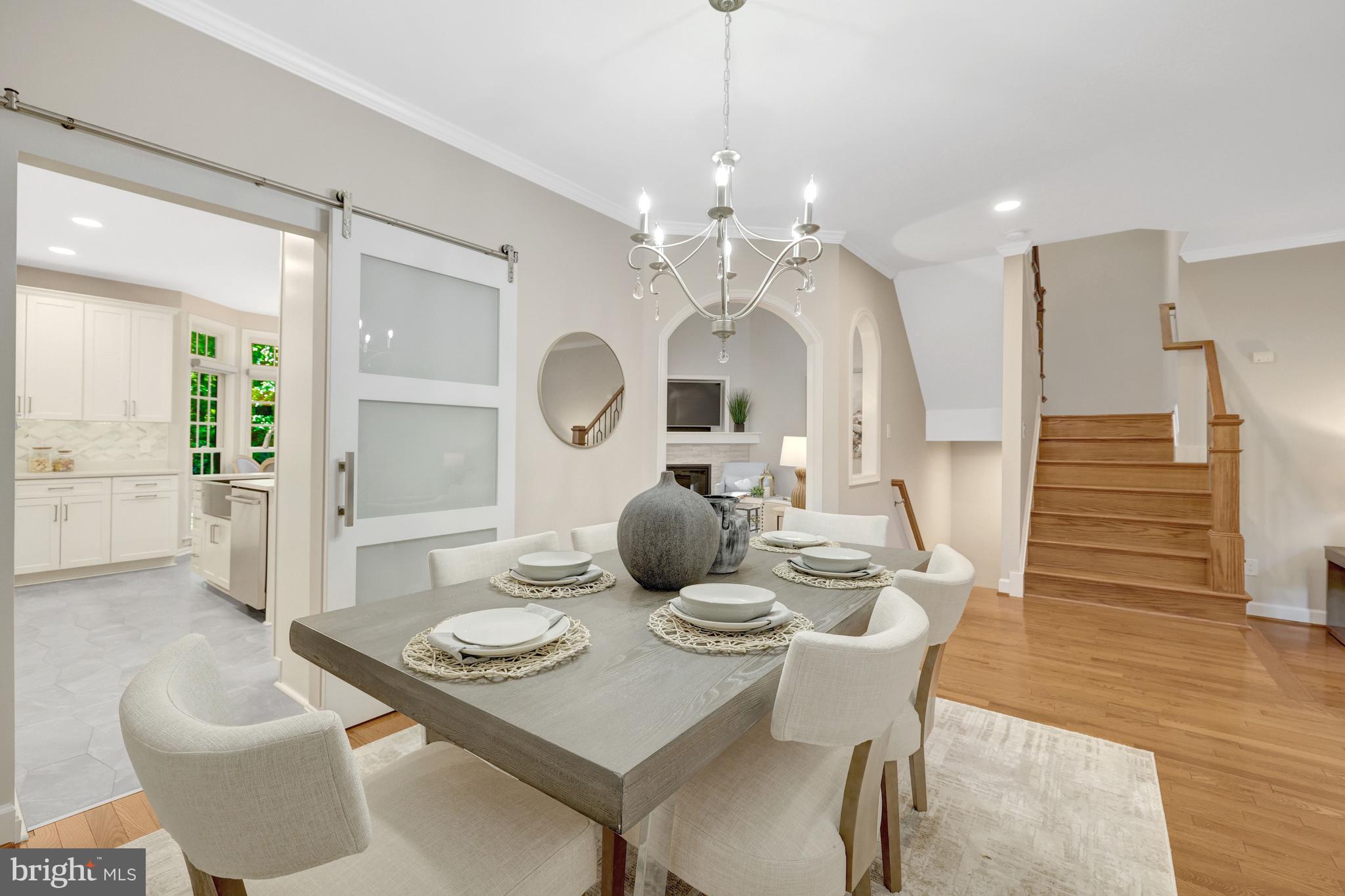 RESTON - Residential
