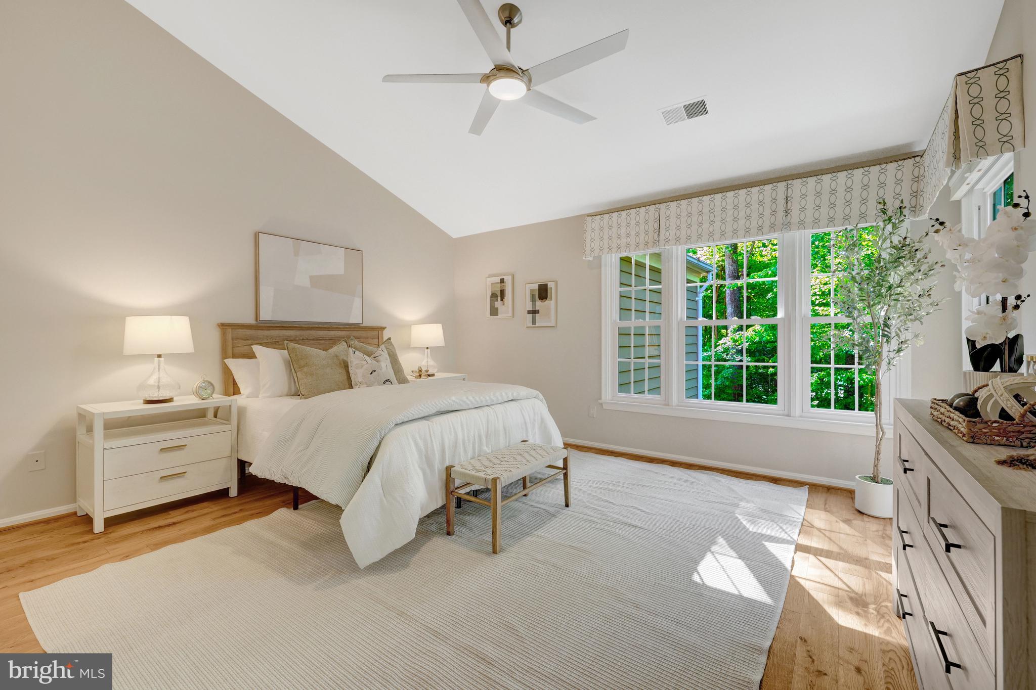 RESTON - Residential