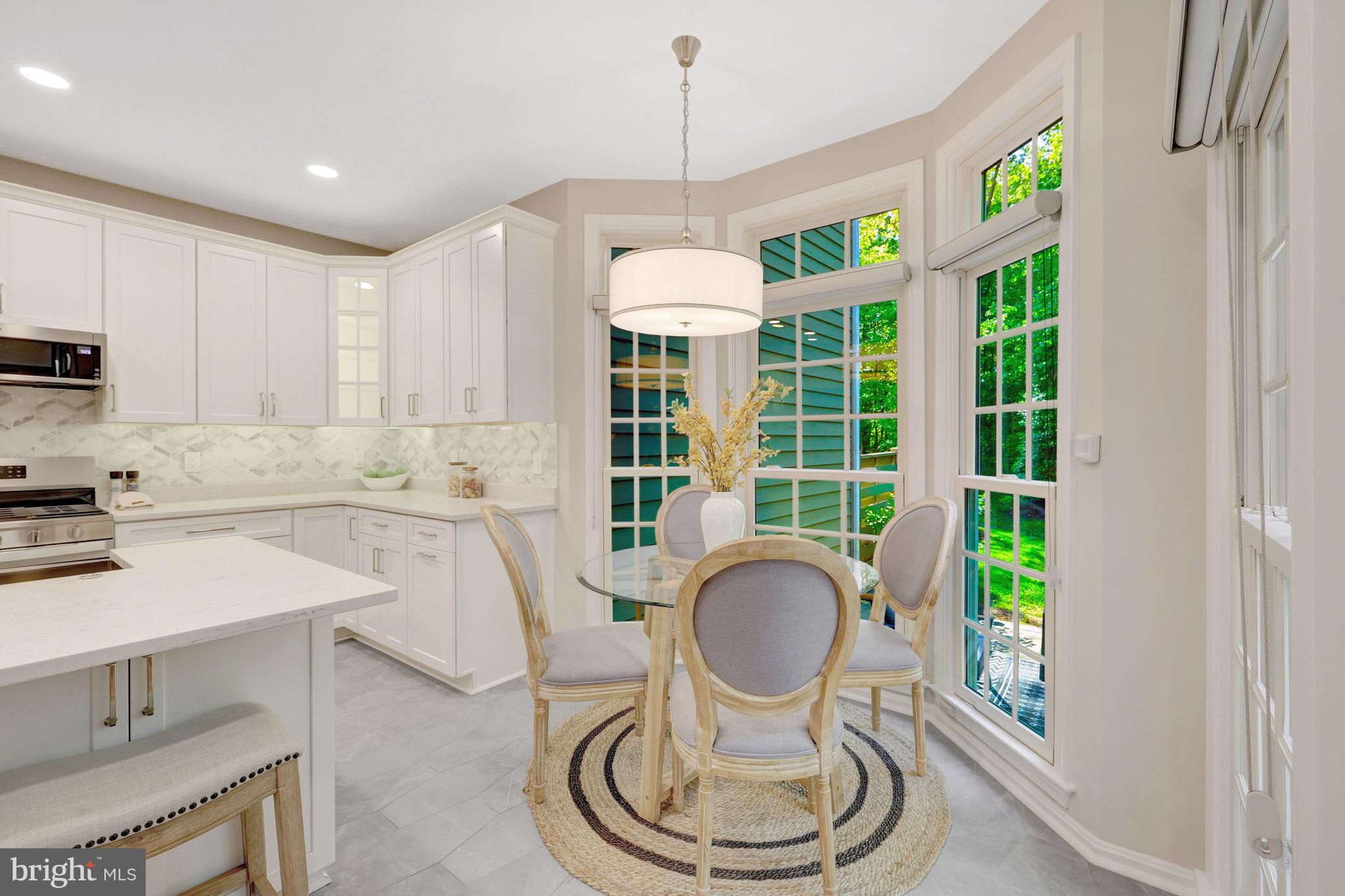 RESTON - Residential