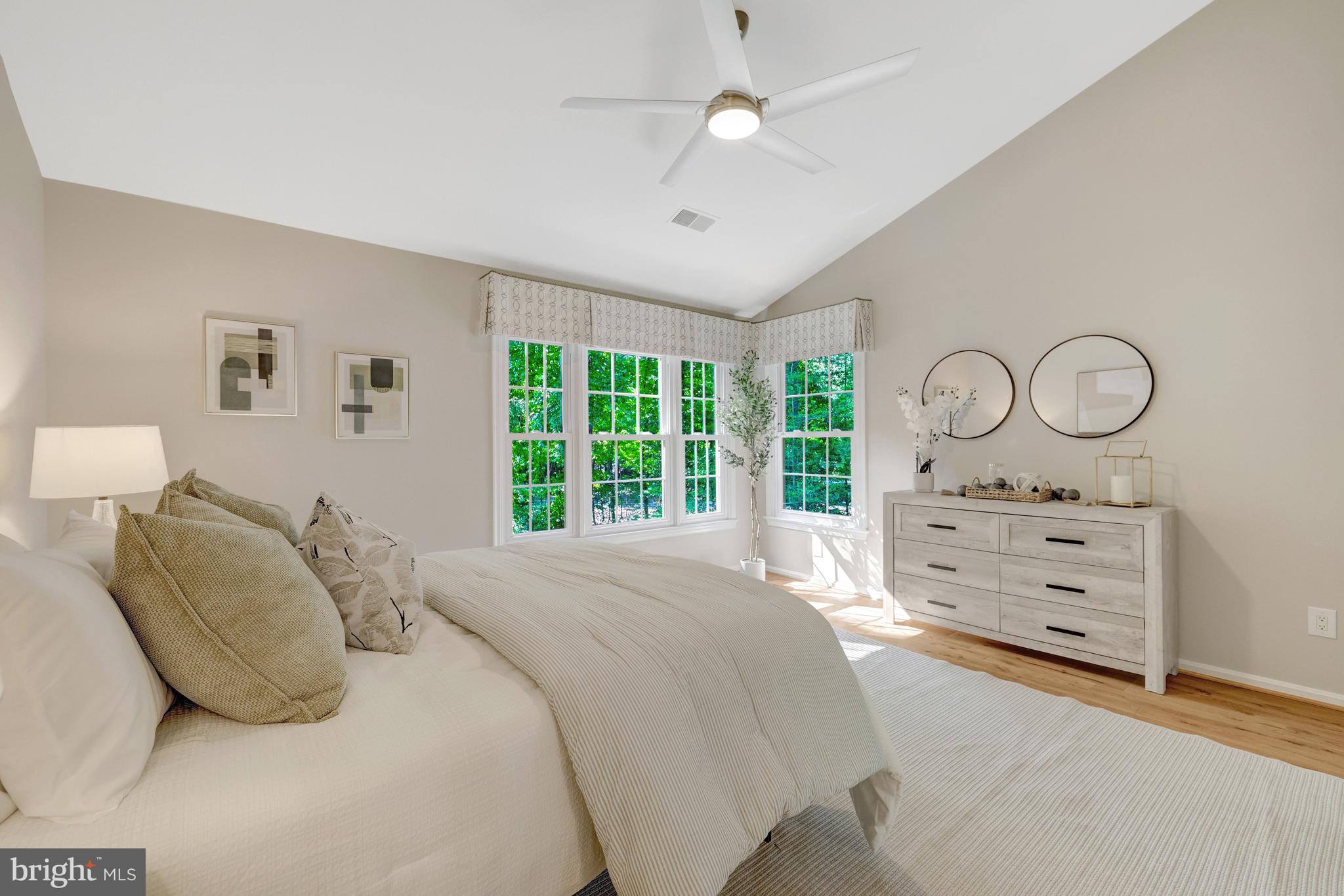 RESTON - Residential