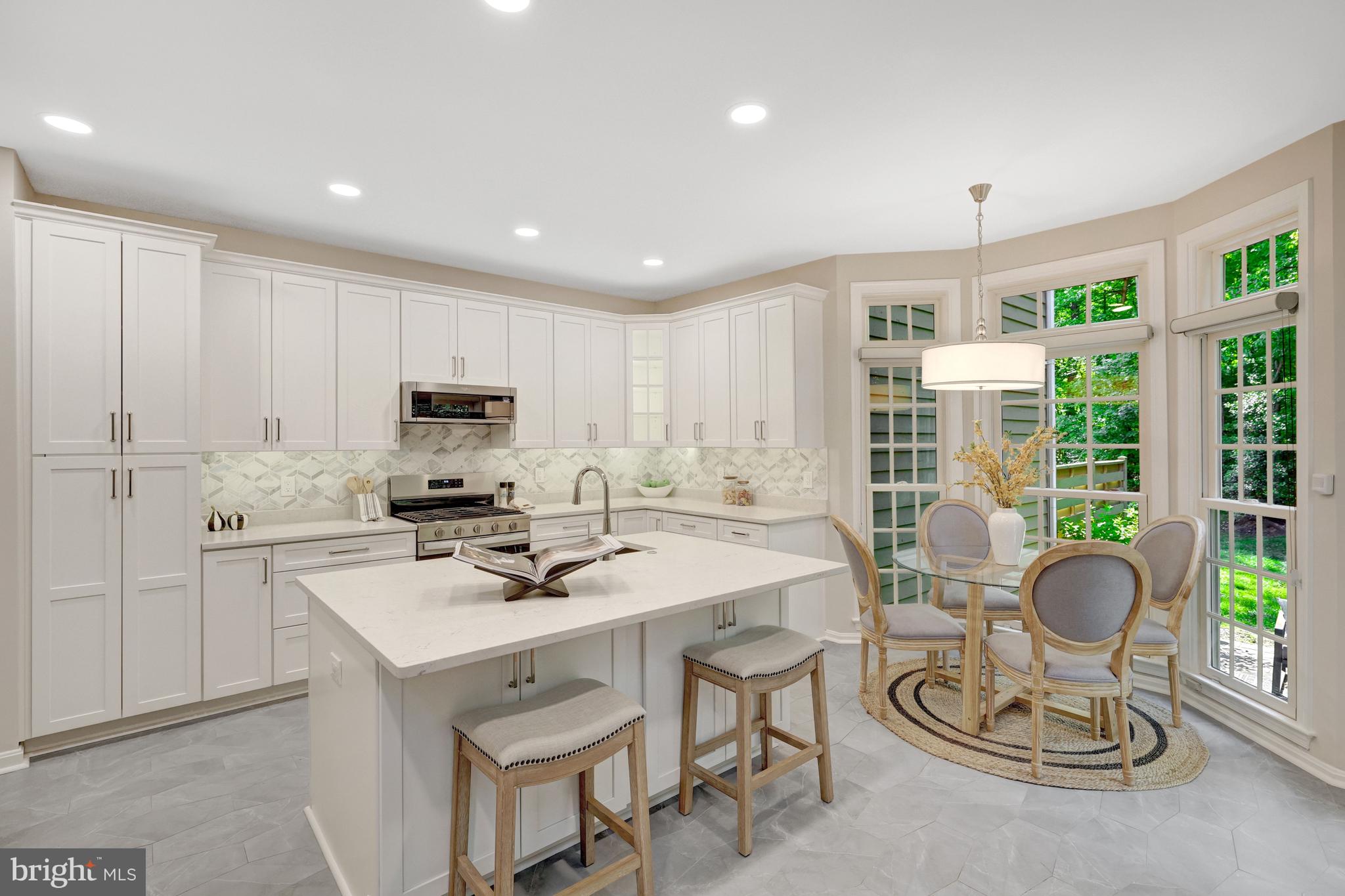 RESTON - Residential