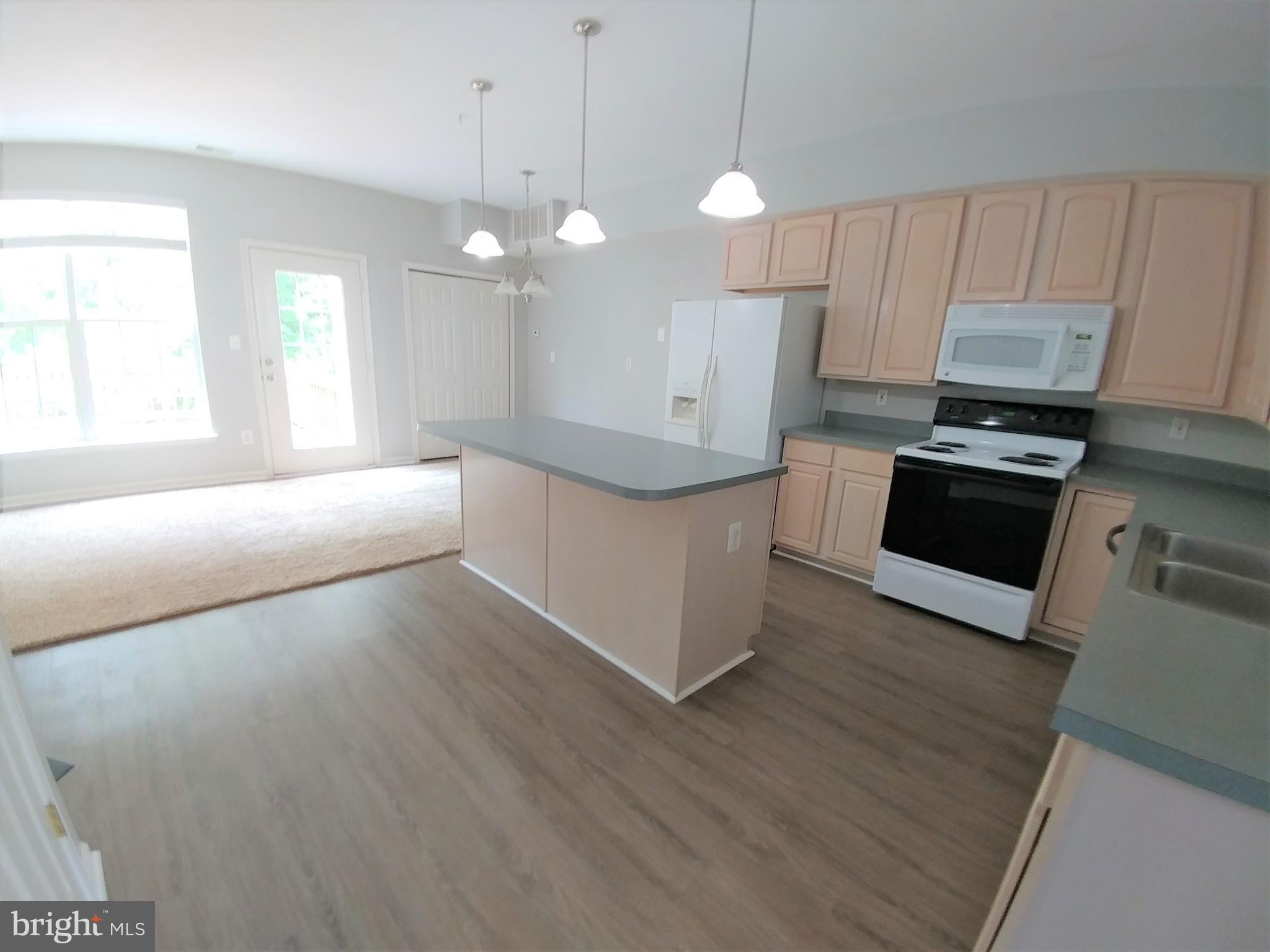 SEABREEZE AT HARBOR GATES - Residential Lease