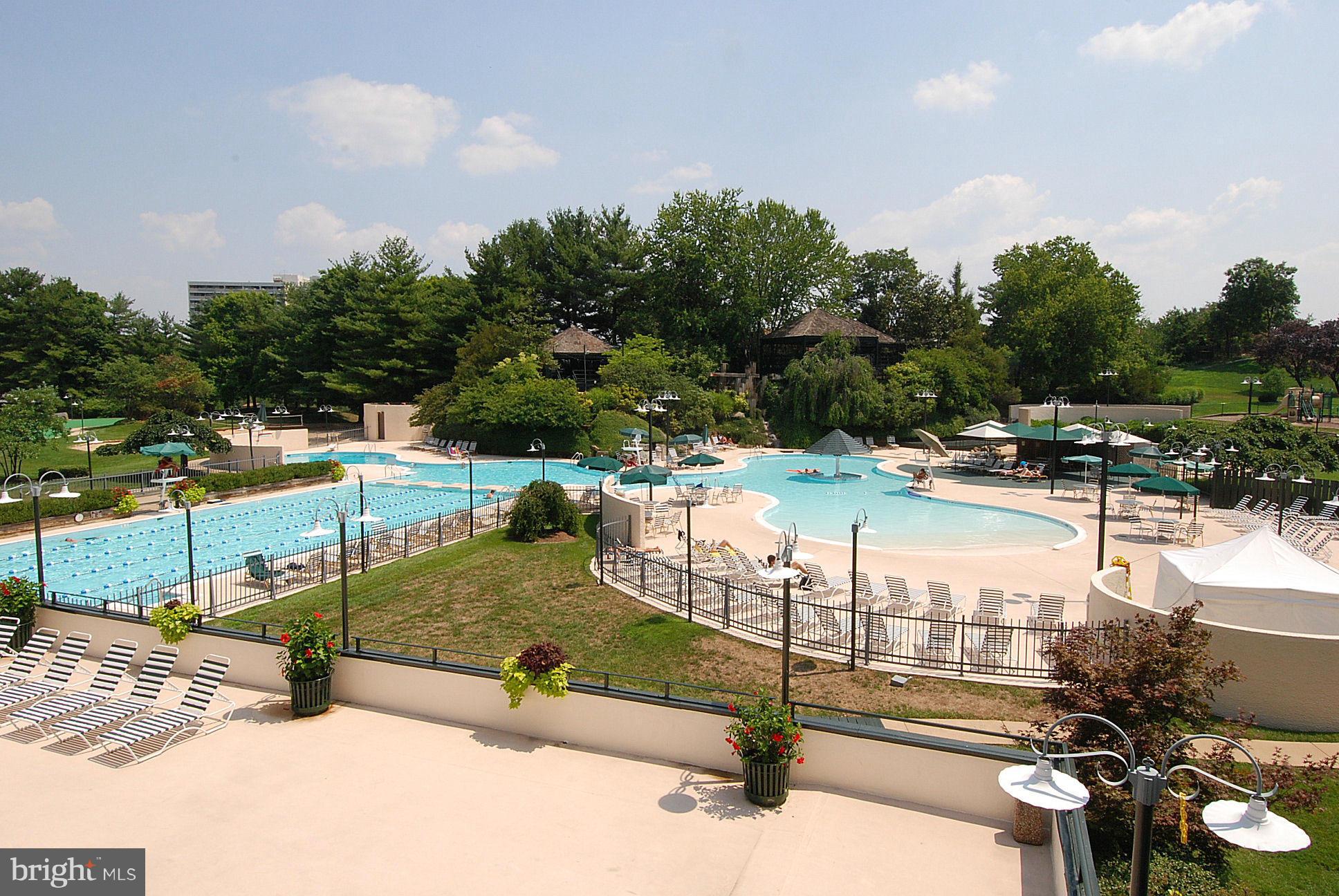 WATERGATE AT LANDMARK - Residential