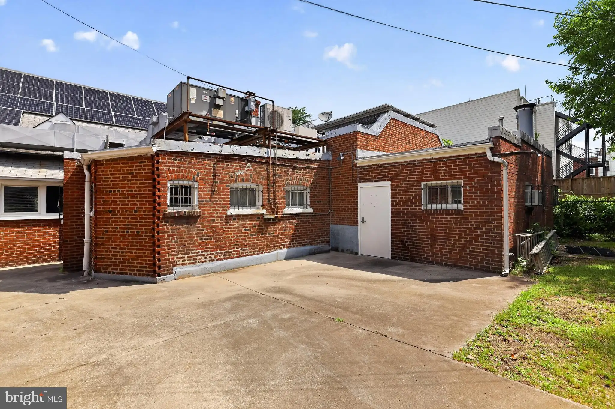 Additional image 38 of 653 11th Street NE, Washington, DC 20002