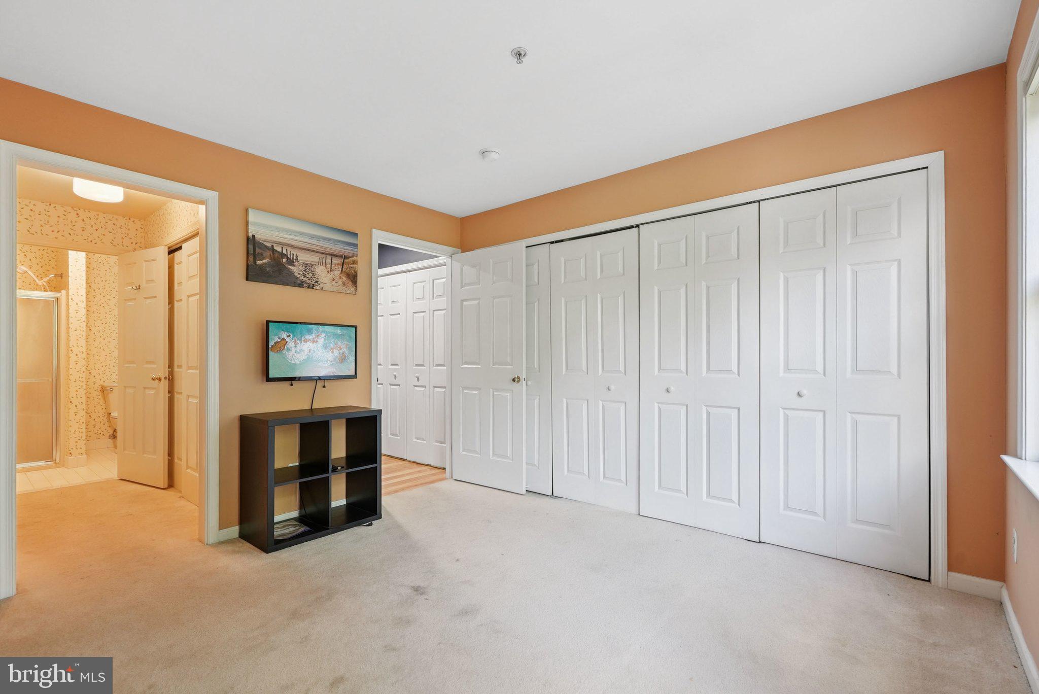 CHESNEY DOWNS - Residential