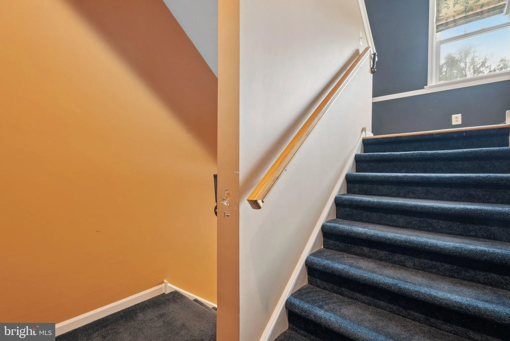 Flourtown, Pennsylvania 19031, United States, 3 Bedrooms Bedrooms, ,3 BathroomsBathrooms,Residential,Active,204300