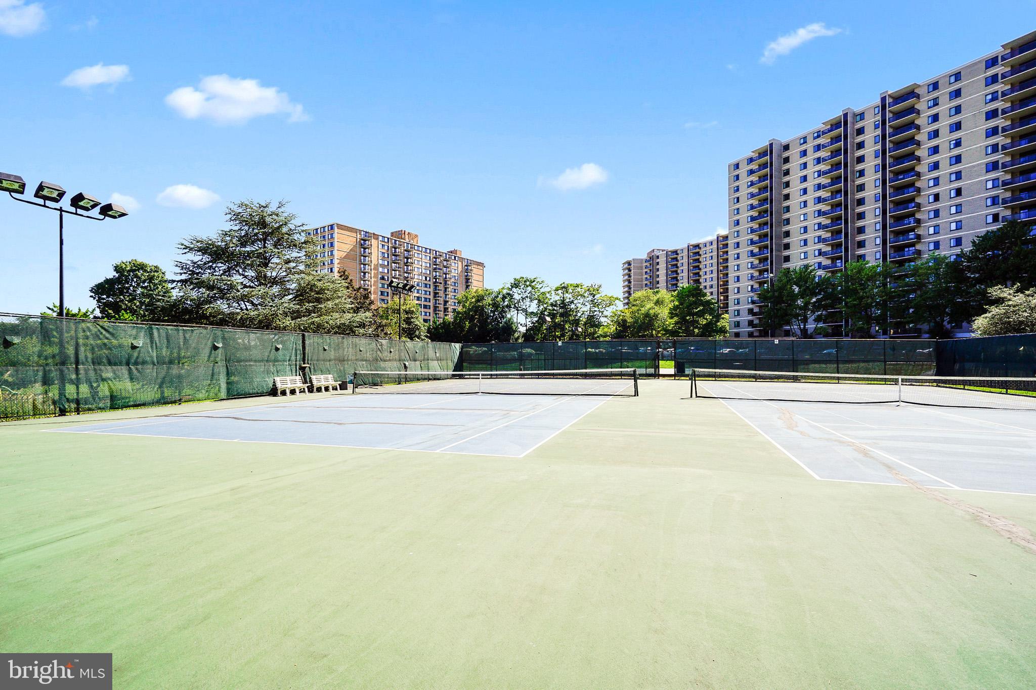 WATERGATE AT LANDMARK - Residential