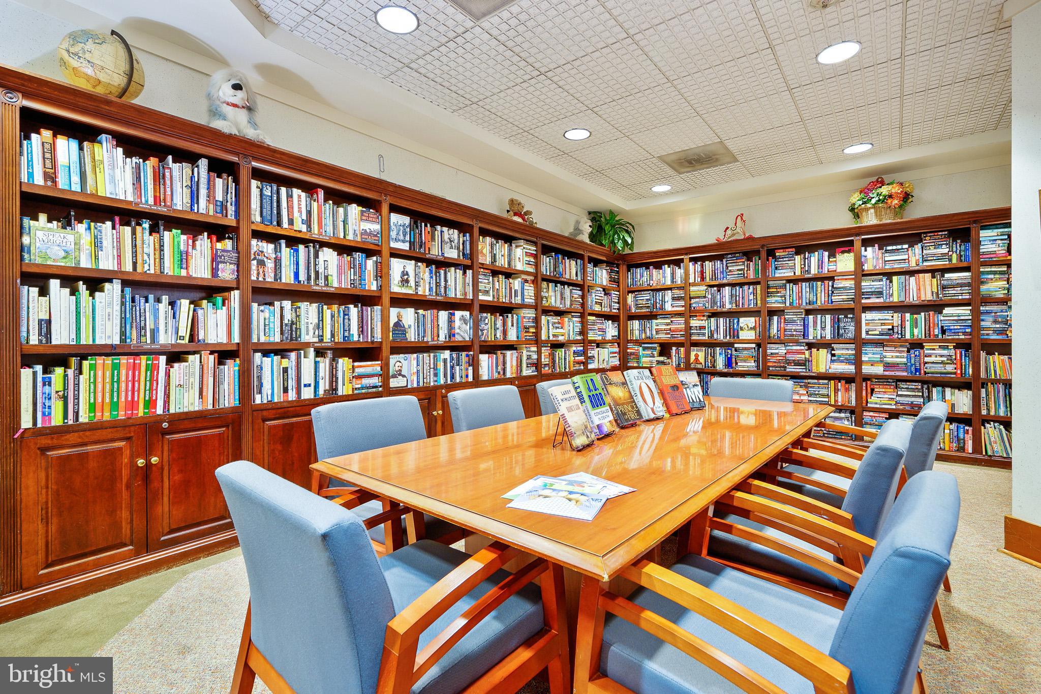 WATERGATE AT LANDMARK - Residential