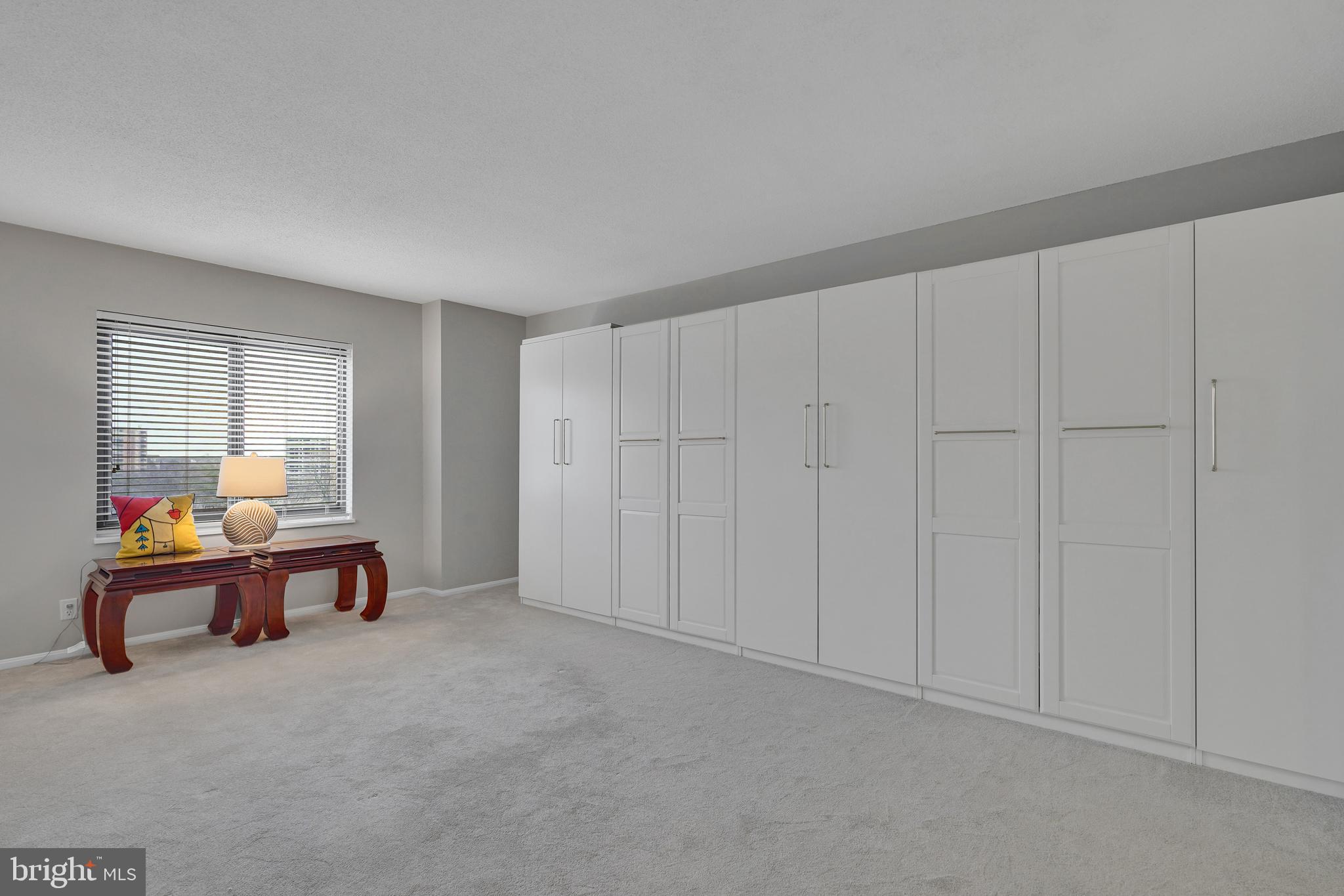 WATERGATE AT LANDMARK - Residential