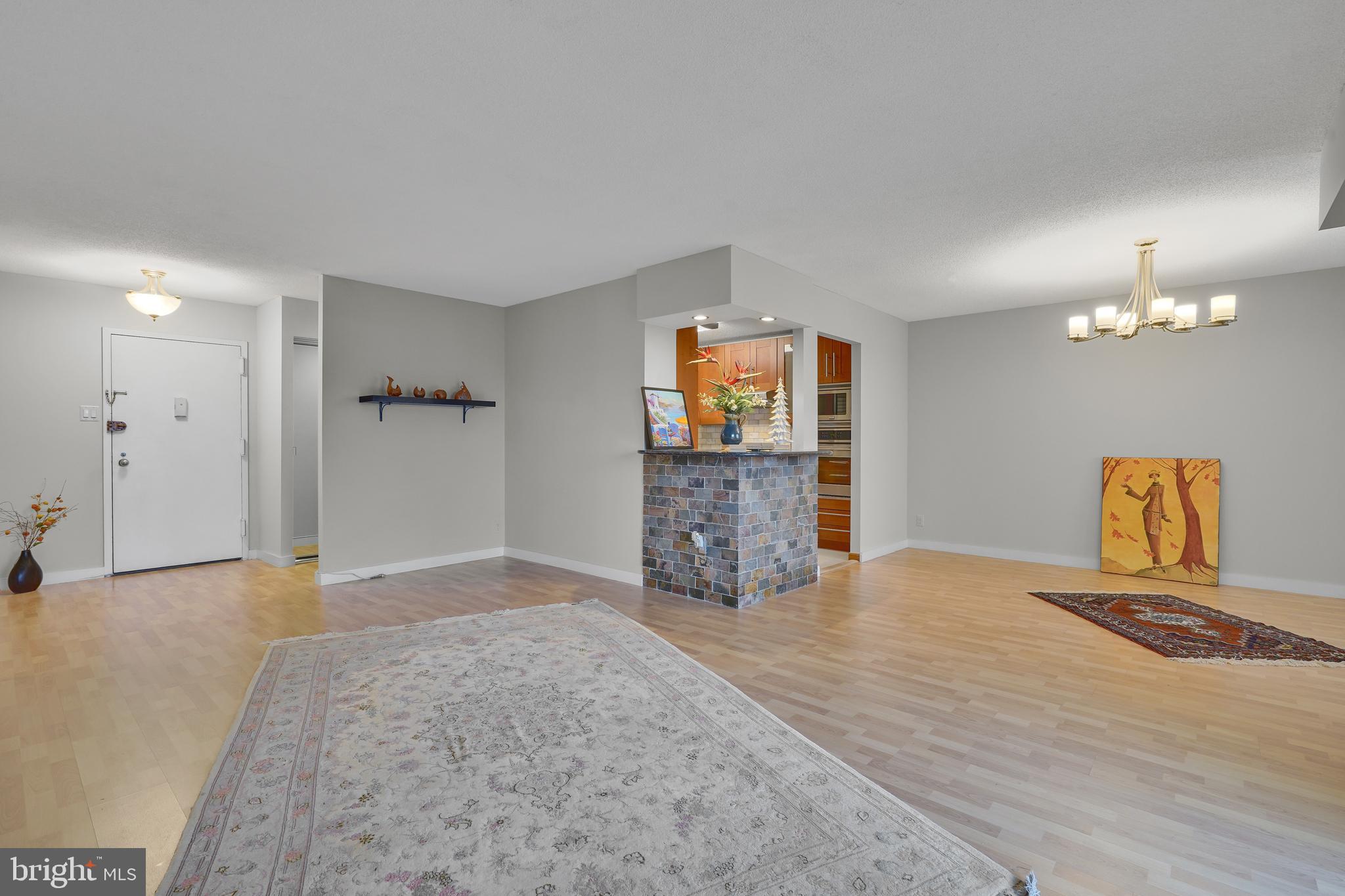 WATERGATE AT LANDMARK - Residential