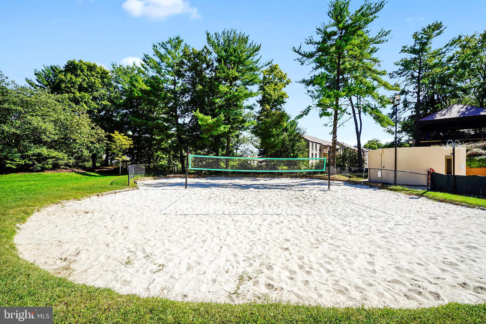 WATERGATE AT LANDMARK - Residential