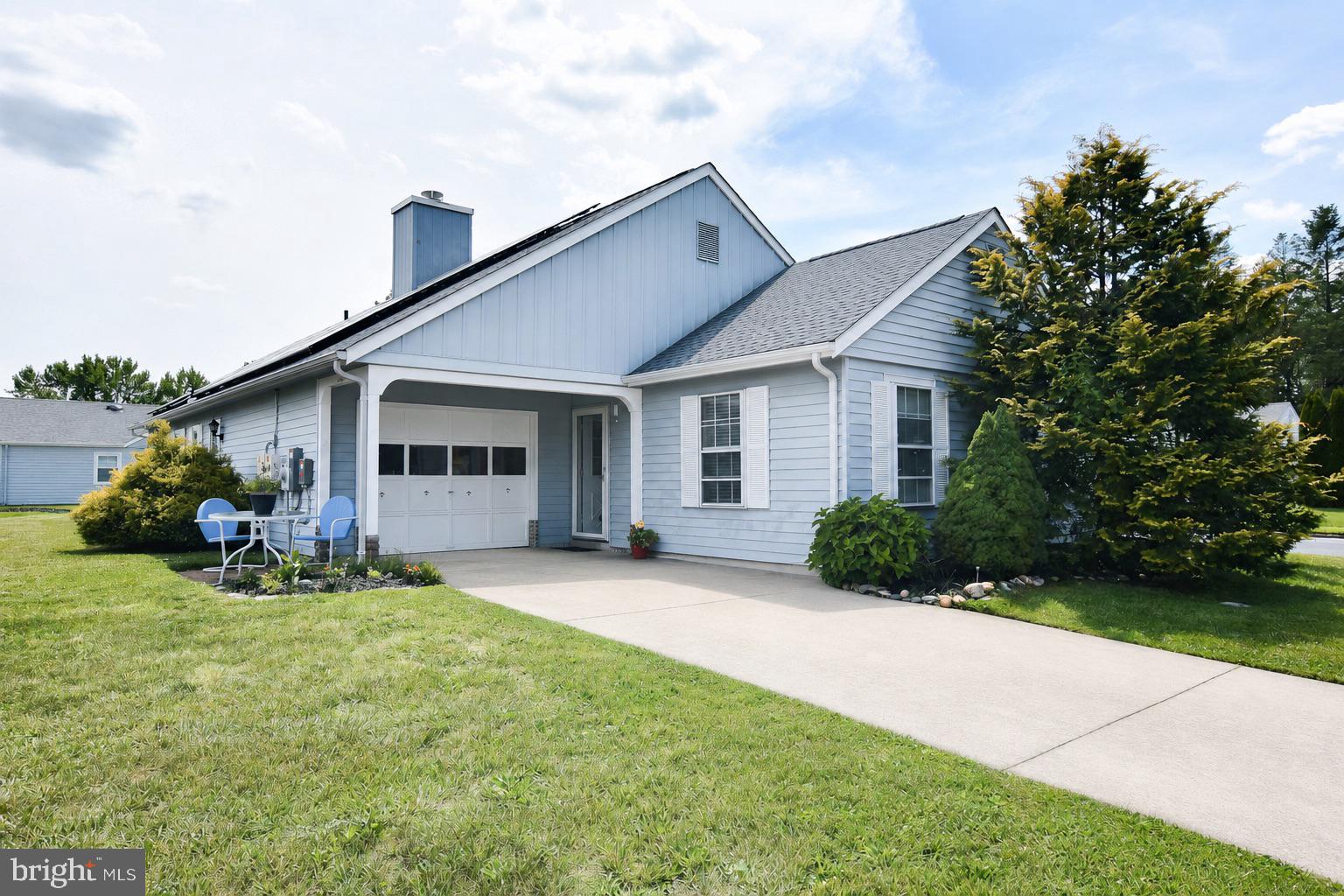 Photo 1 of 21 — 3 ANDOVER COURT, SOUTHAMPTON, NJ 08088
