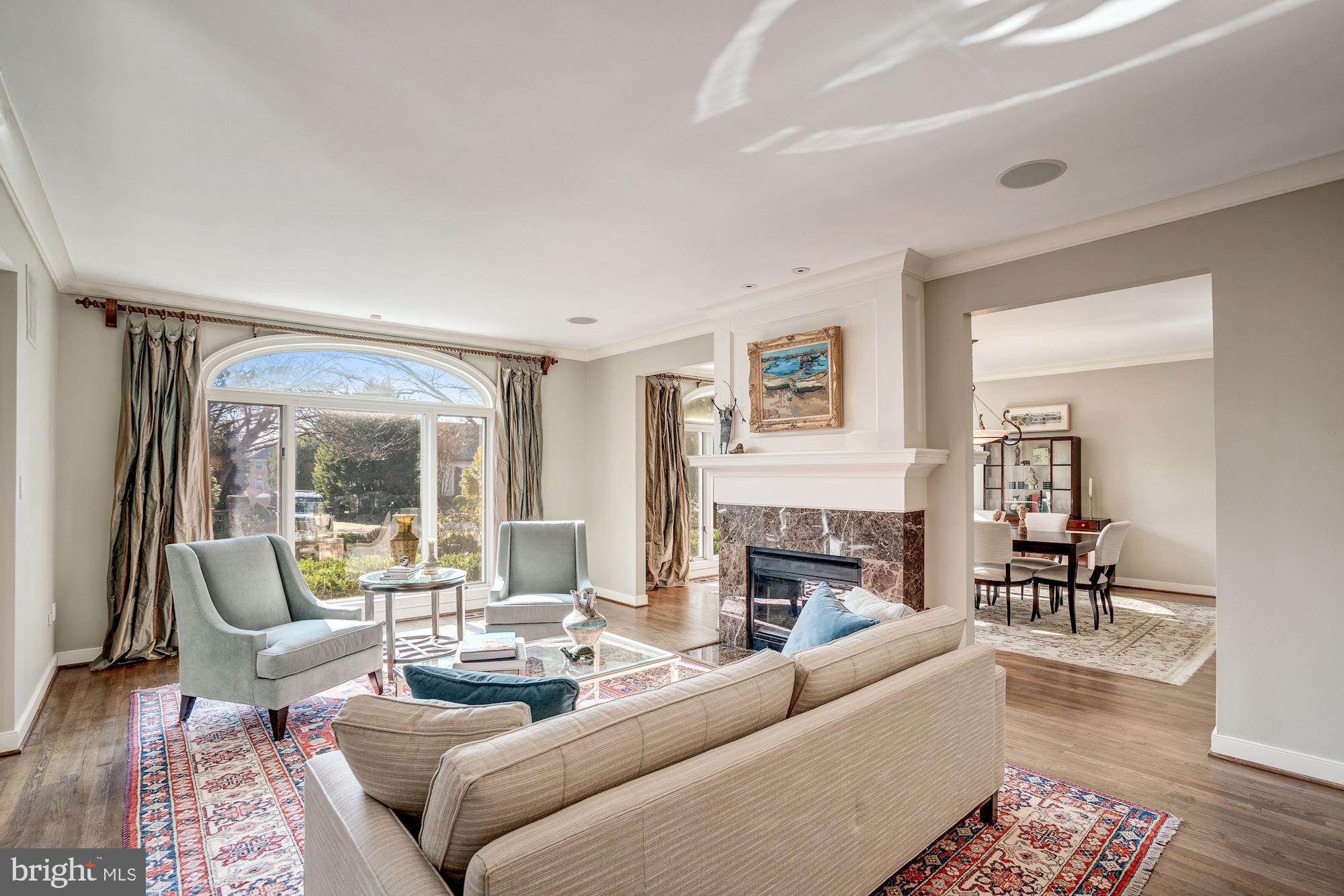 CLEARVIEW MANOR - Residential