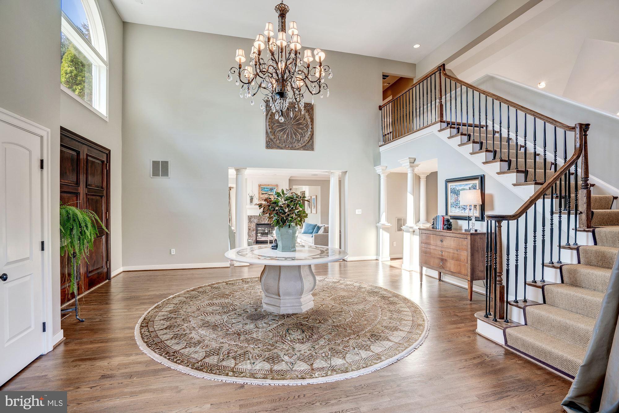 CLEARVIEW MANOR - Residential