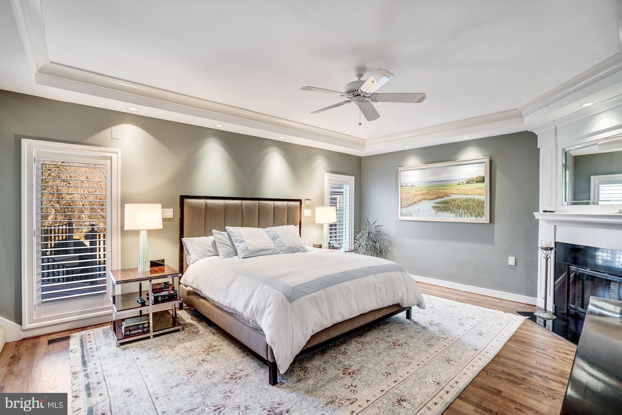 CLEARVIEW MANOR - Residential