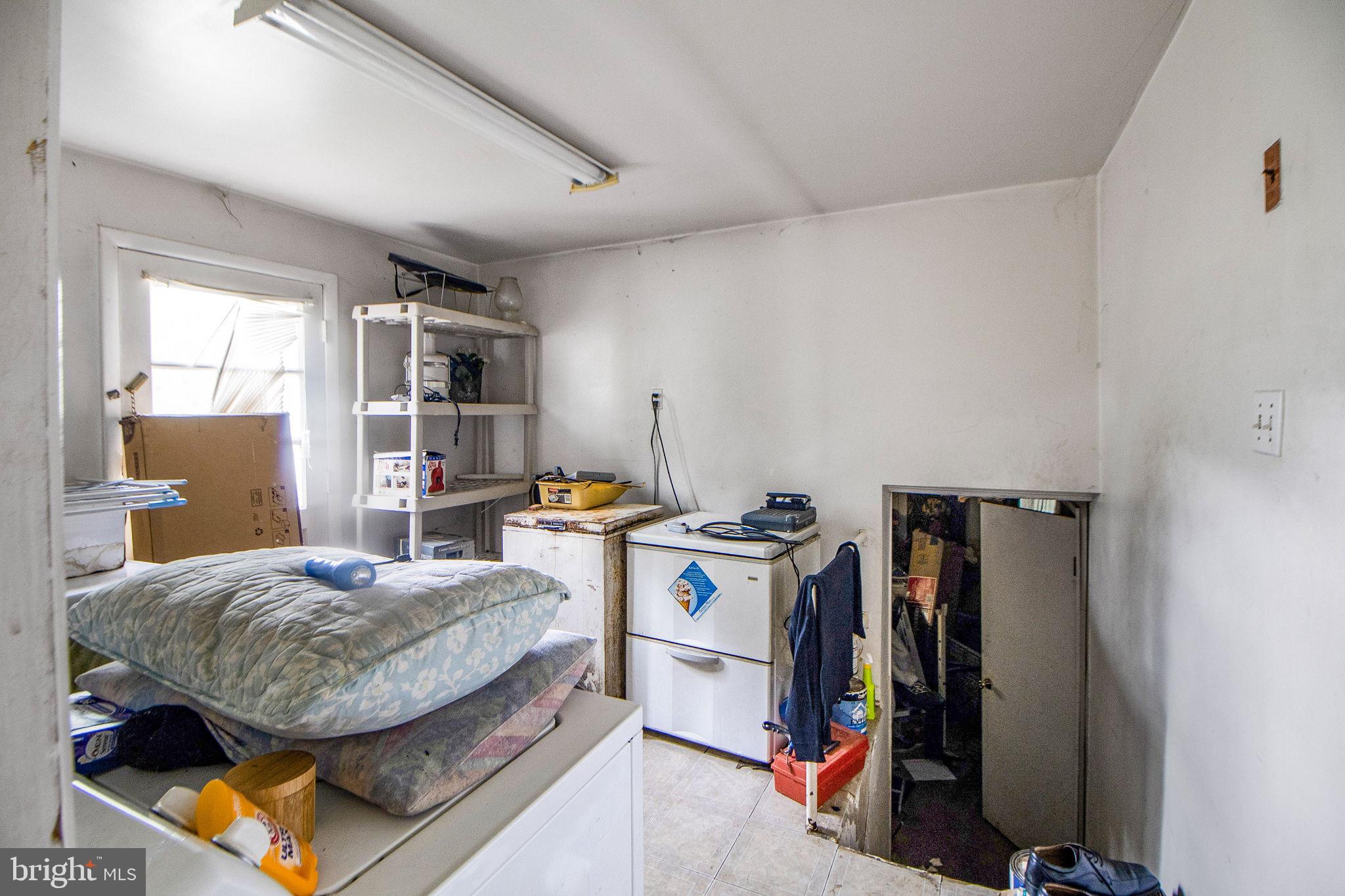 WESTCHESTER ESTATES - Residential