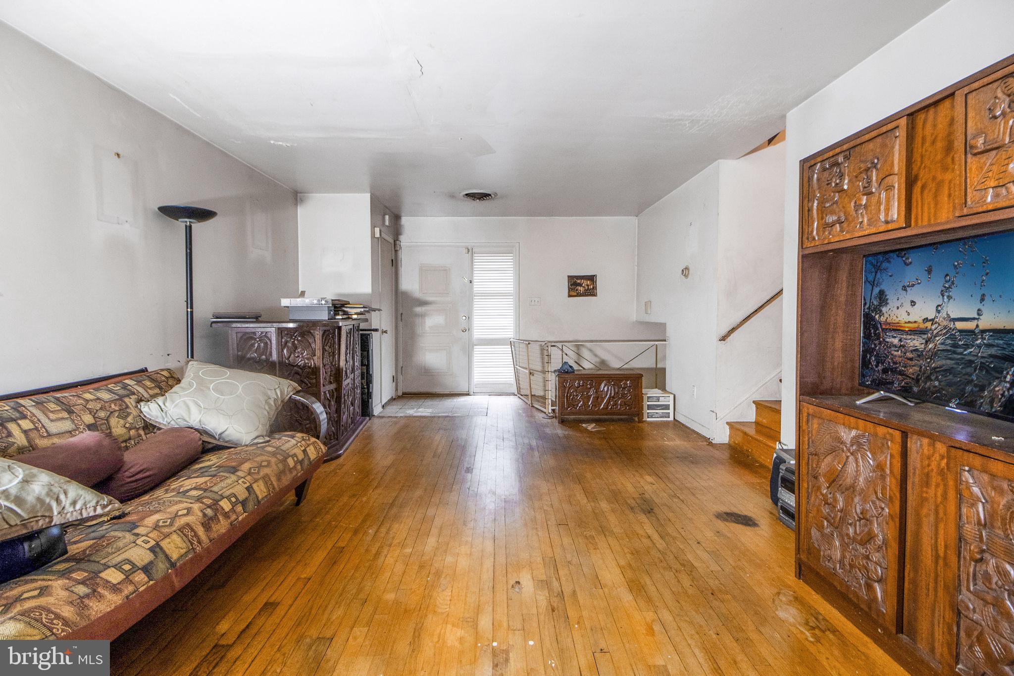 WESTCHESTER ESTATES - Residential