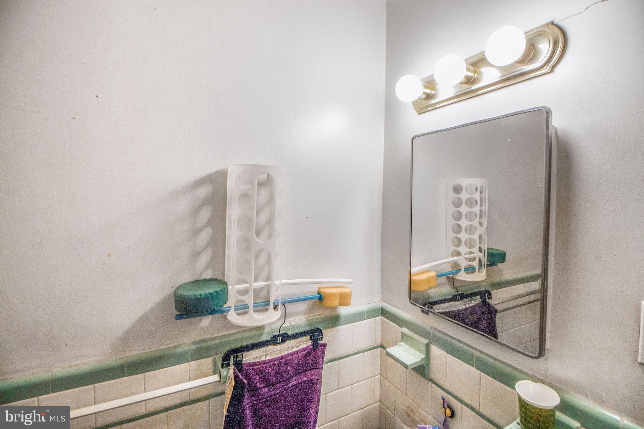 WESTCHESTER ESTATES - Residential