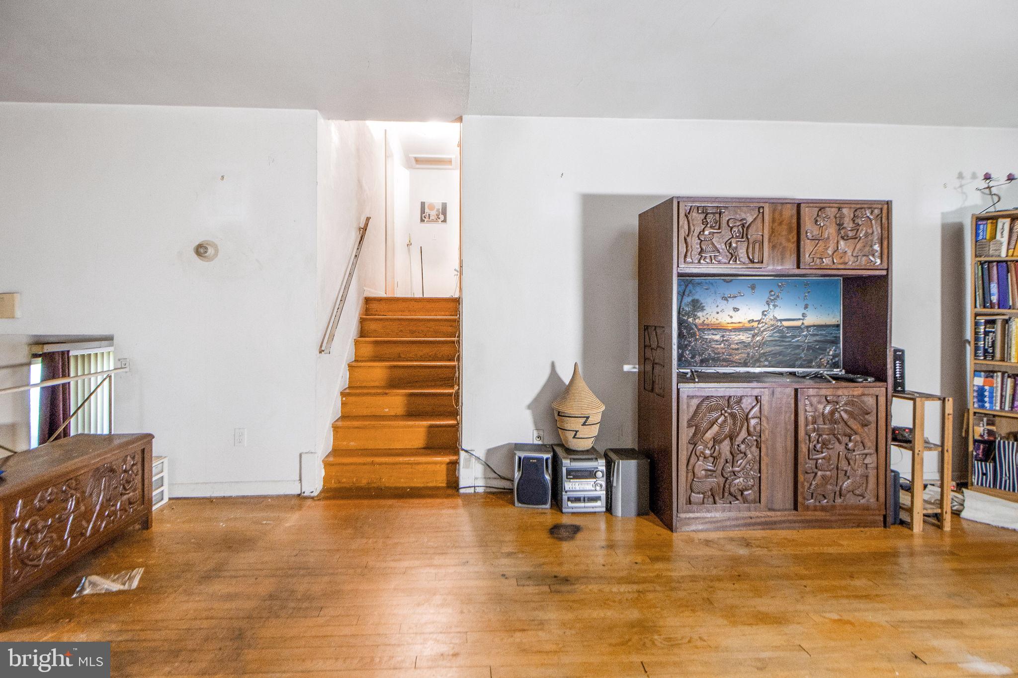 WESTCHESTER ESTATES - Residential