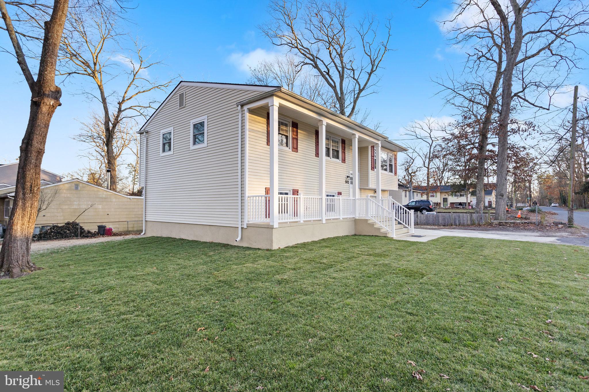 502 HUNTER BOULEVARD