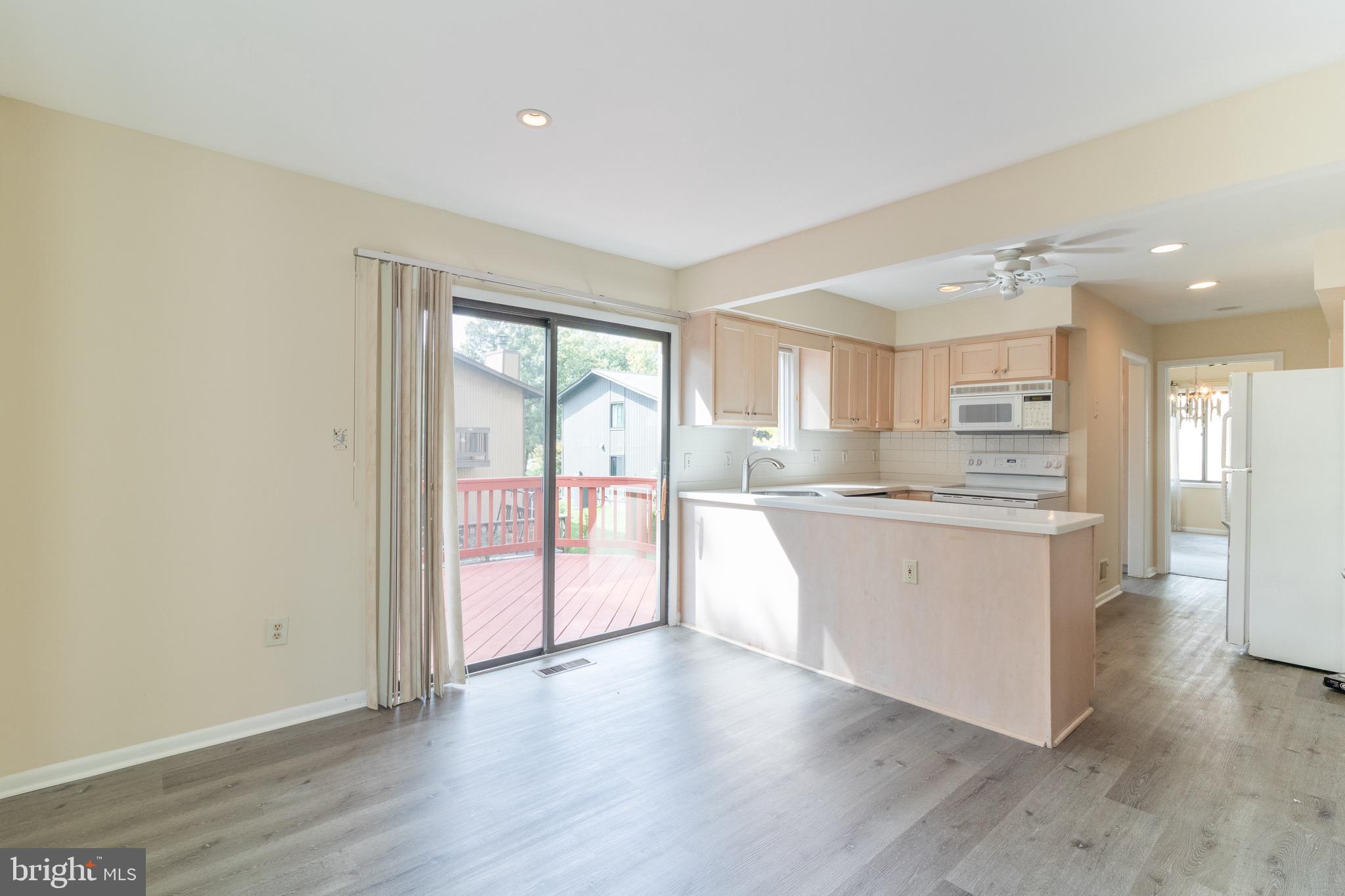 SIGNAL HILL - Residential Lease