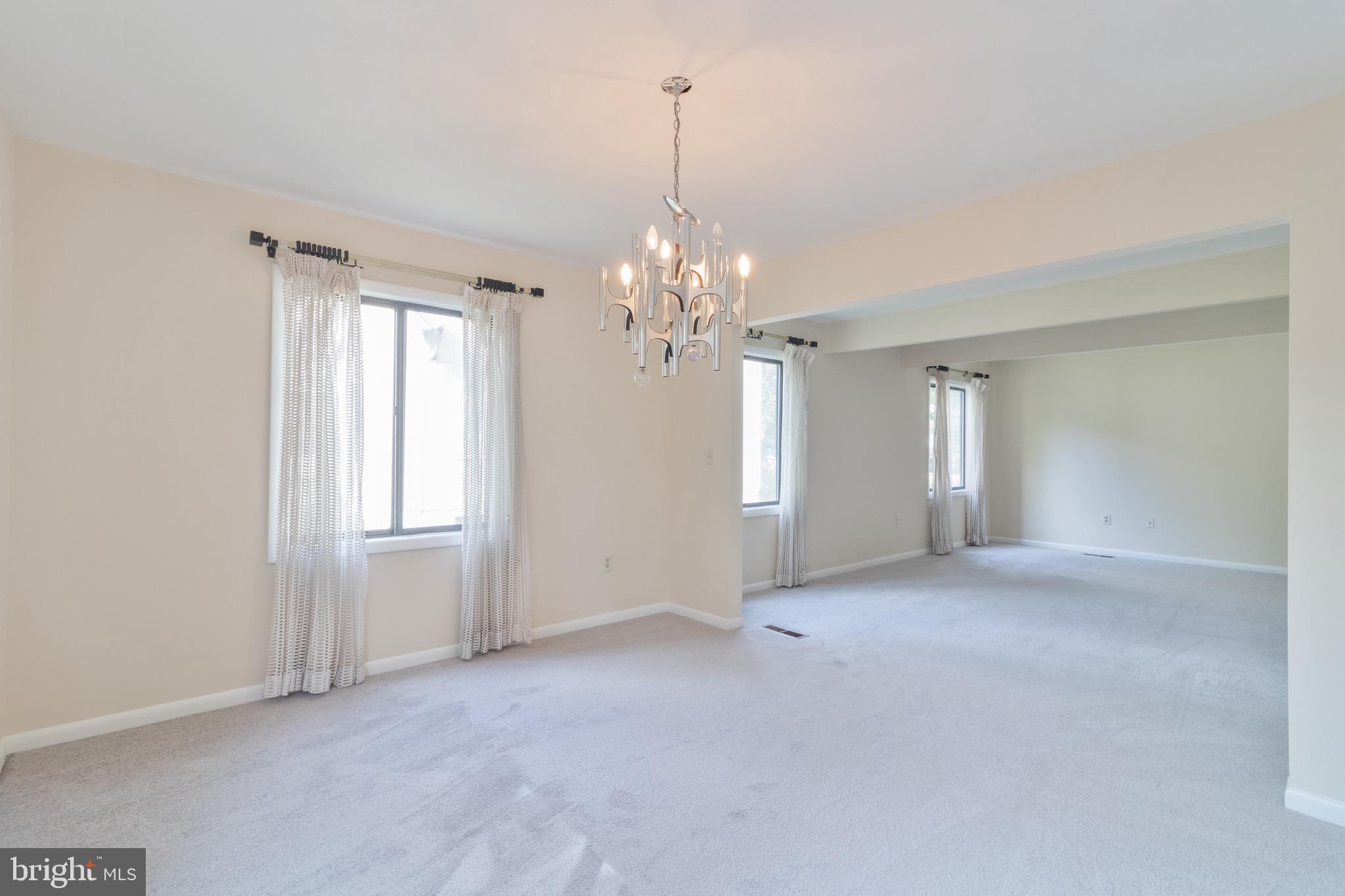 SIGNAL HILL - Residential Lease