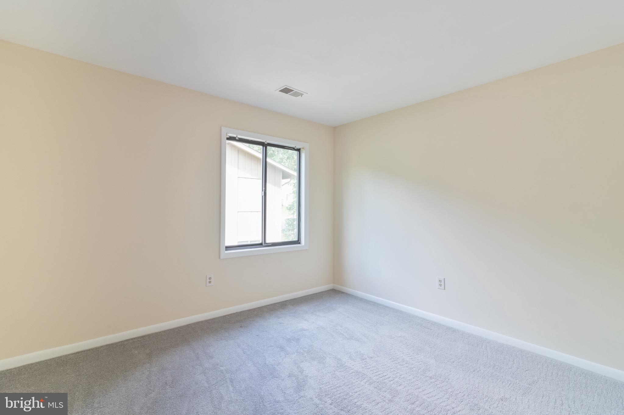 SIGNAL HILL - Residential Lease