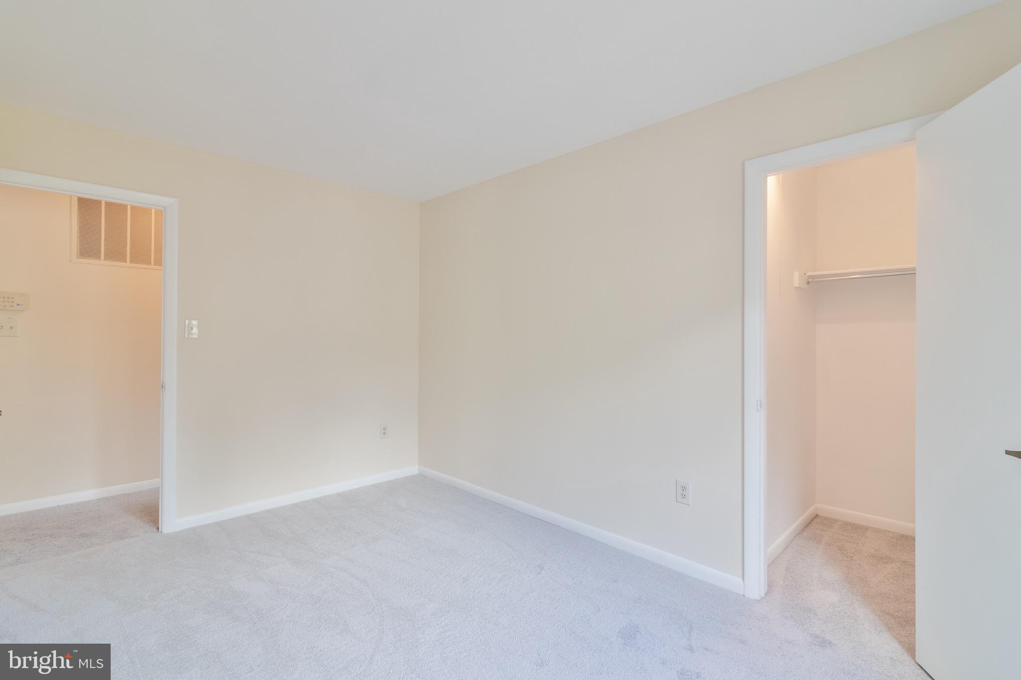 SIGNAL HILL - Residential Lease