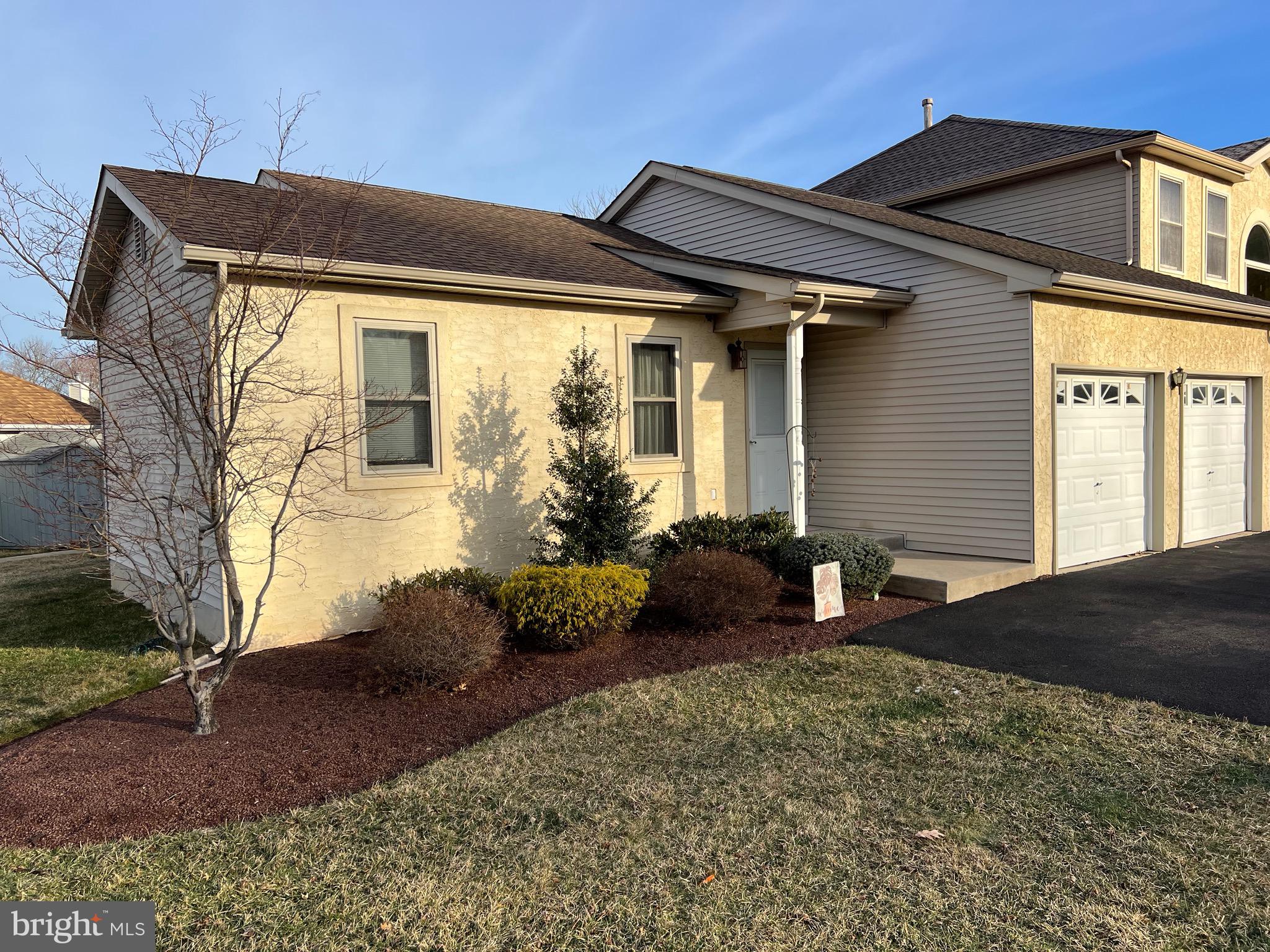 CREEK VIEW ESTS - Residential