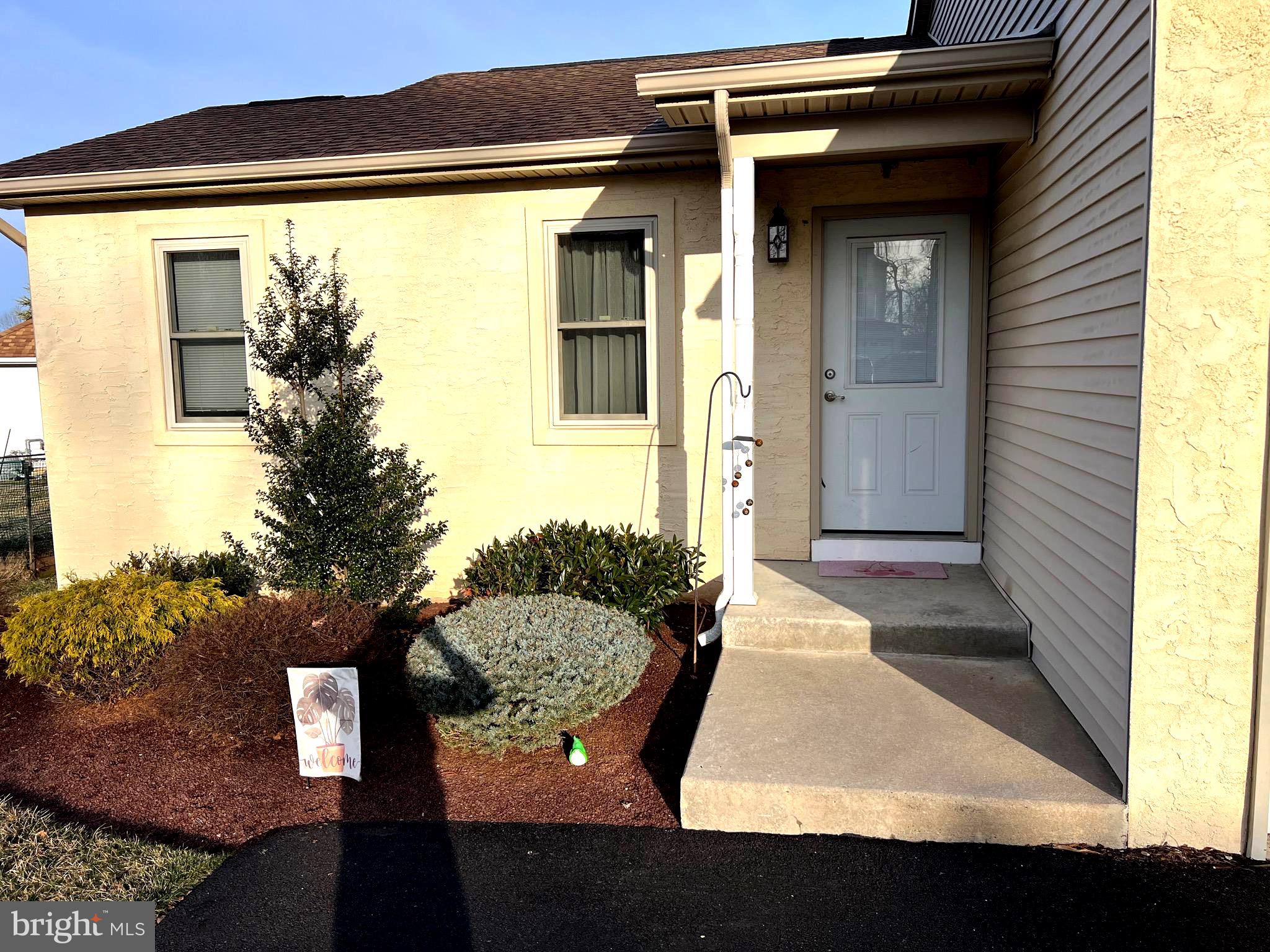 CREEK VIEW ESTS - Residential