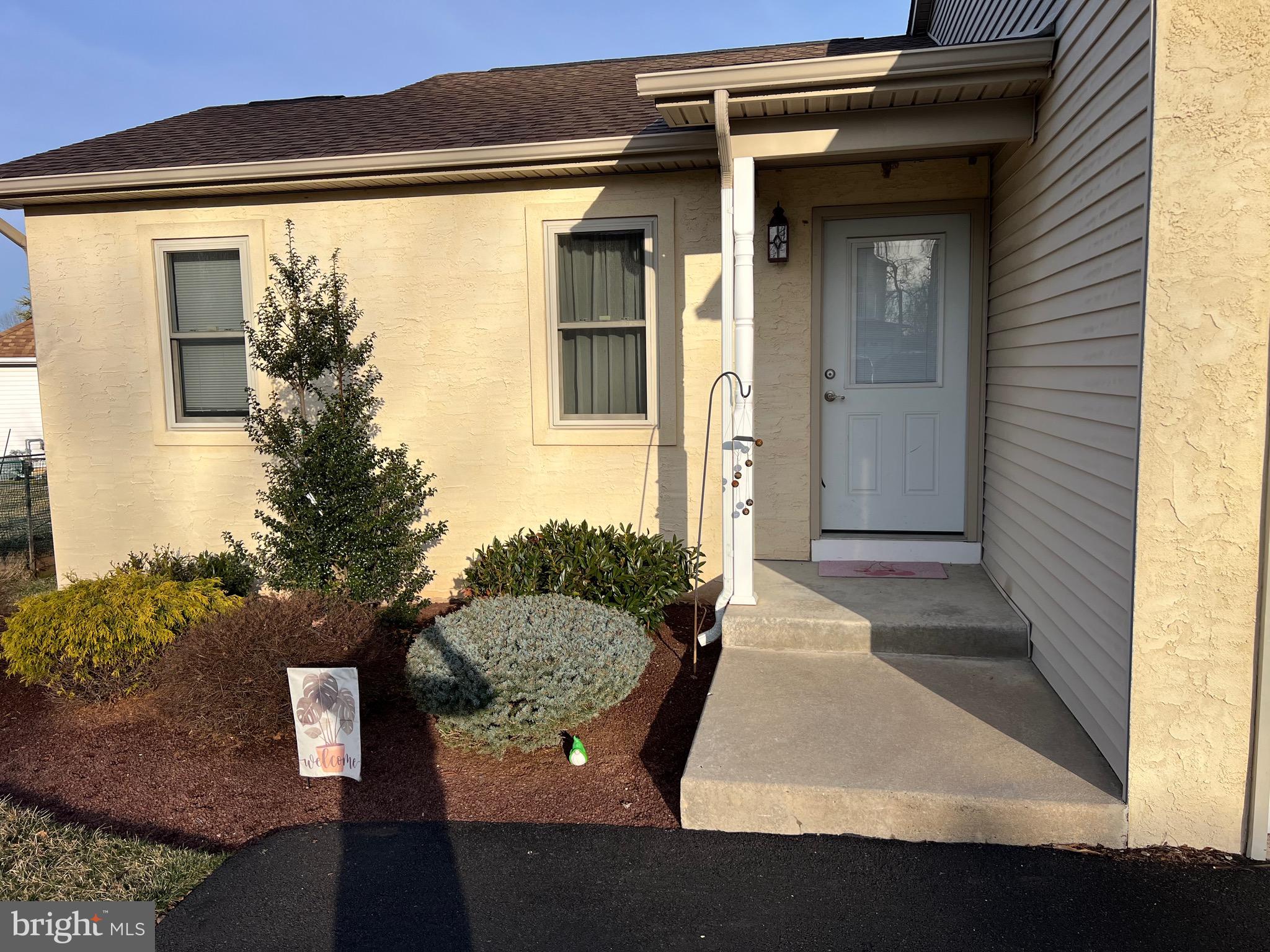 CREEK VIEW ESTS - Residential